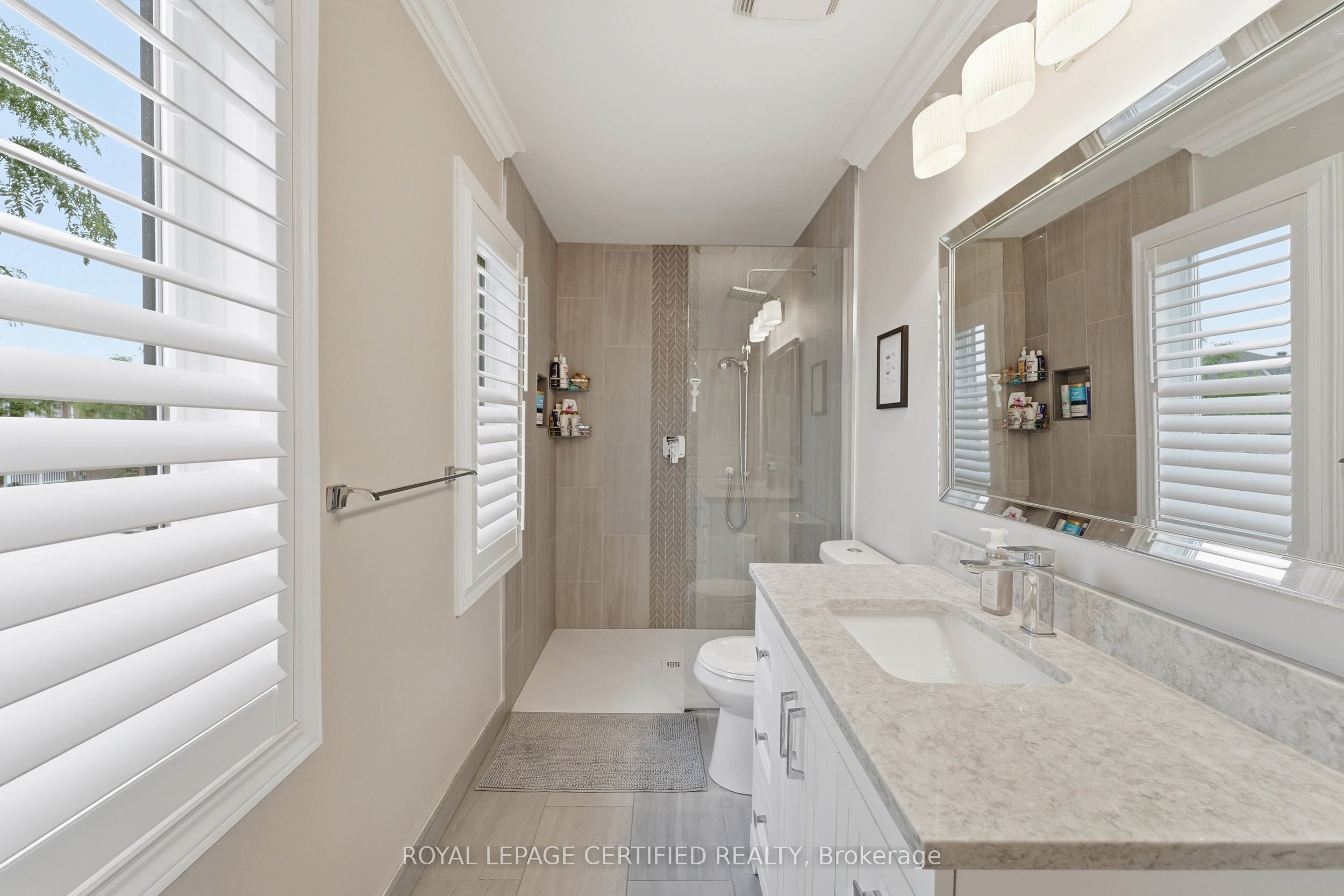 1149 Barr Crescent Property Photo 17