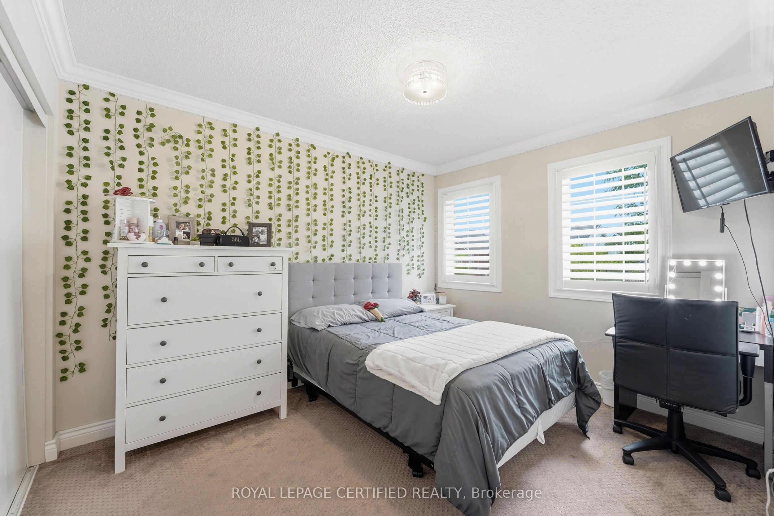 1149 Barr Crescent Property Photo 20