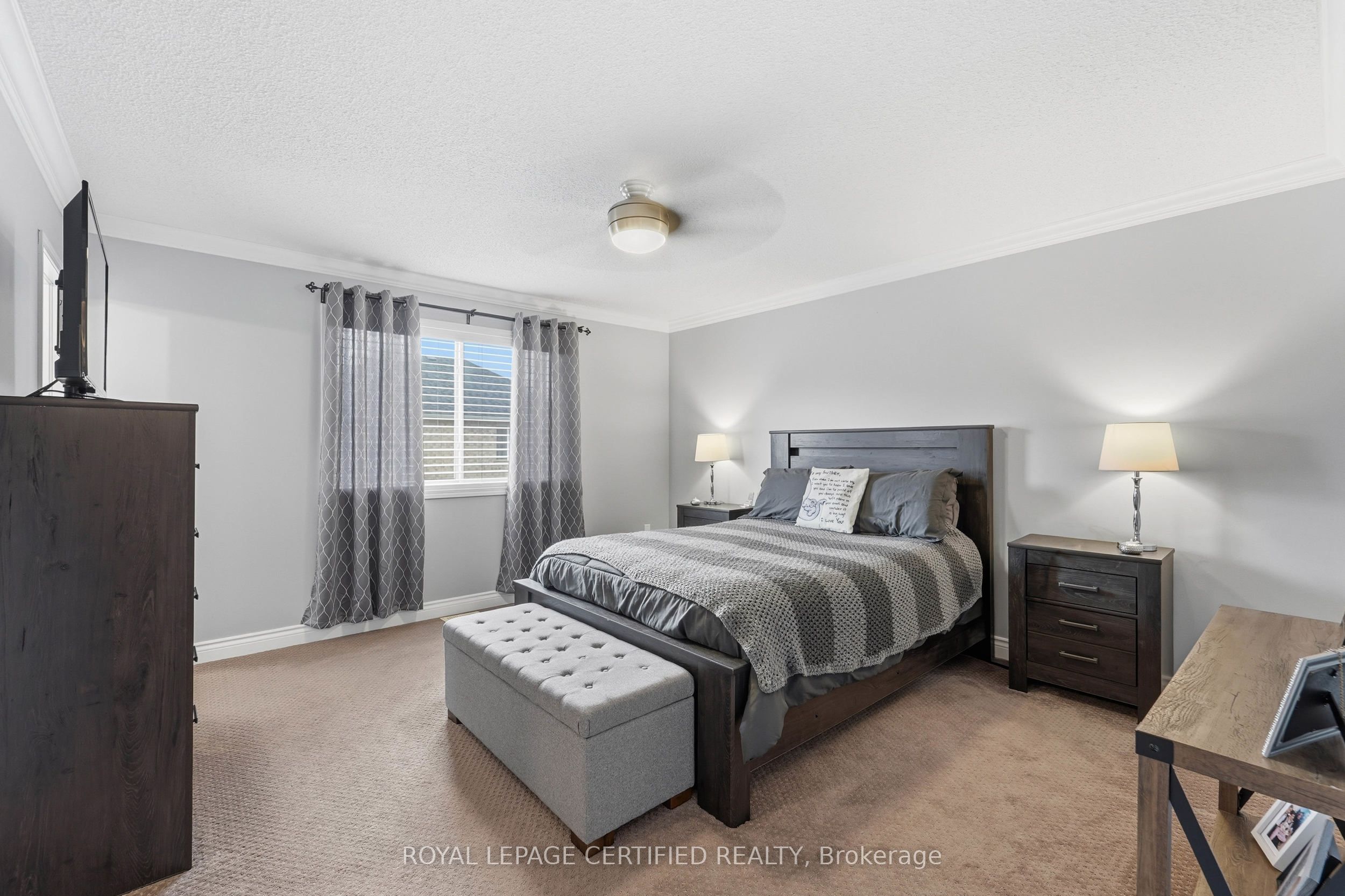 1149 Barr Crescent Property Photo 22