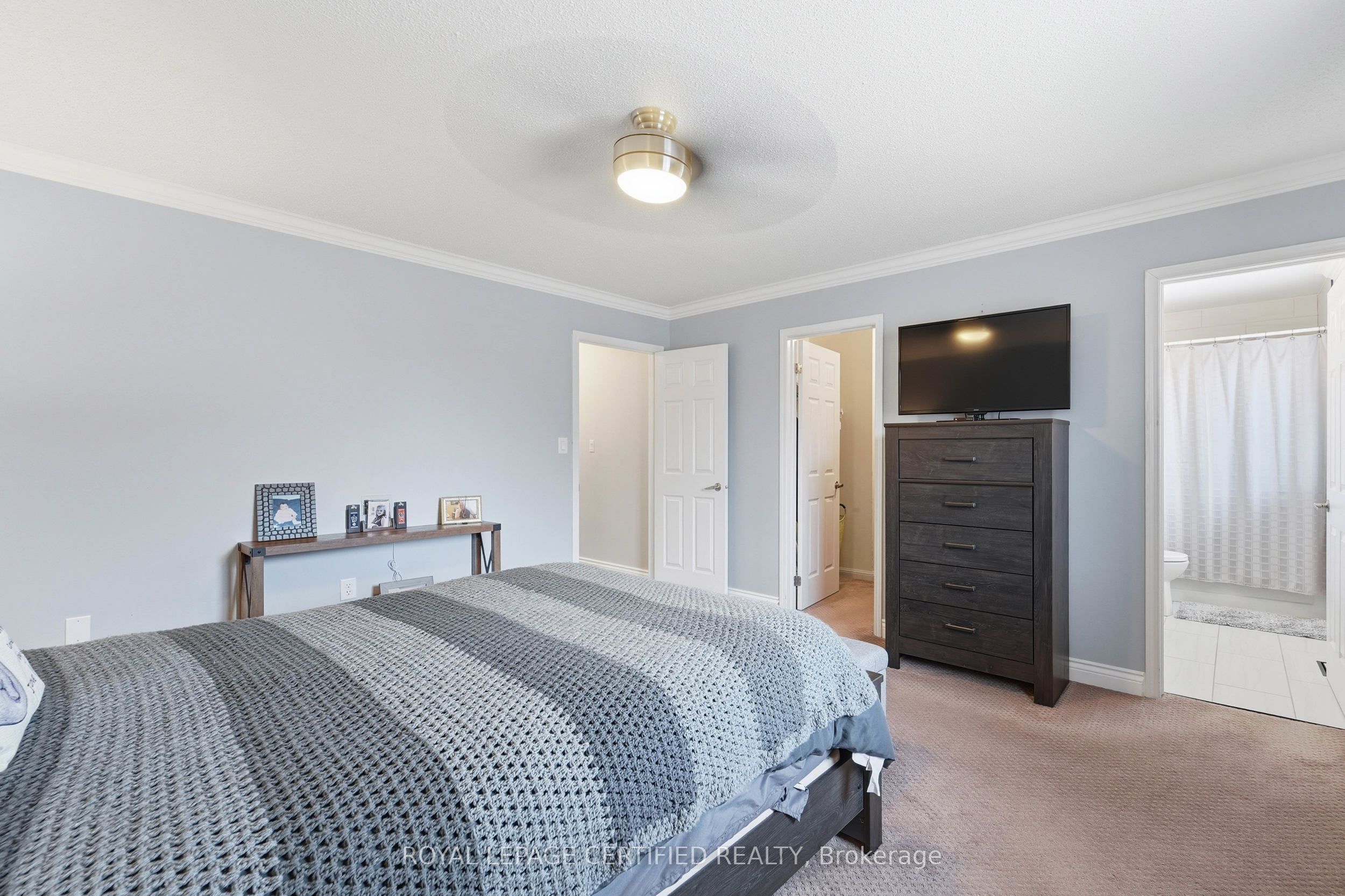 1149 Barr Crescent Property Photo 23