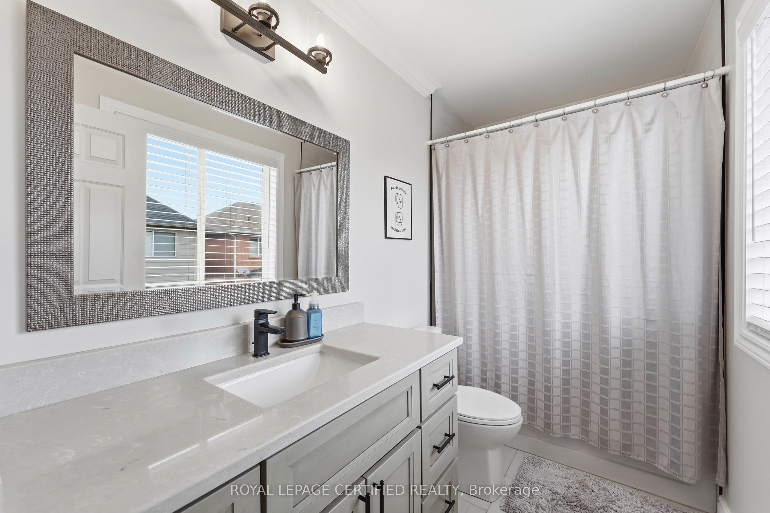 1149 Barr Crescent Property Photo 24