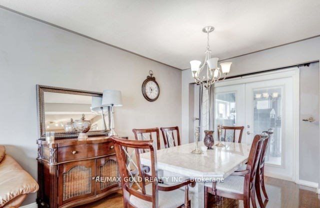 6 Monaco Court Property Photo 7