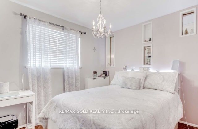 6 Monaco Court Property Photo 16