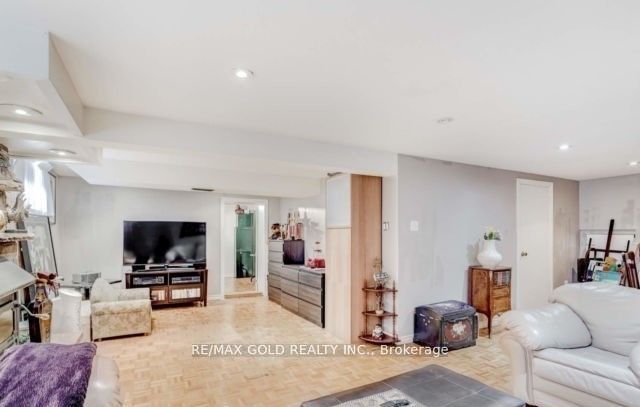 6 Monaco Court Property Photo 21