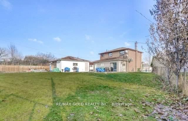 6 Monaco Court Property Photo 29