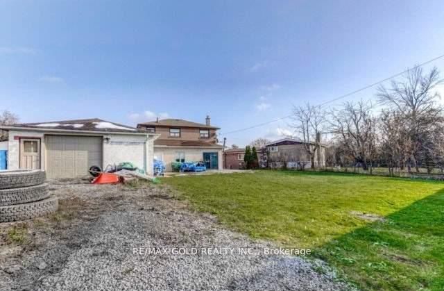 6 Monaco Court Property Photo 31