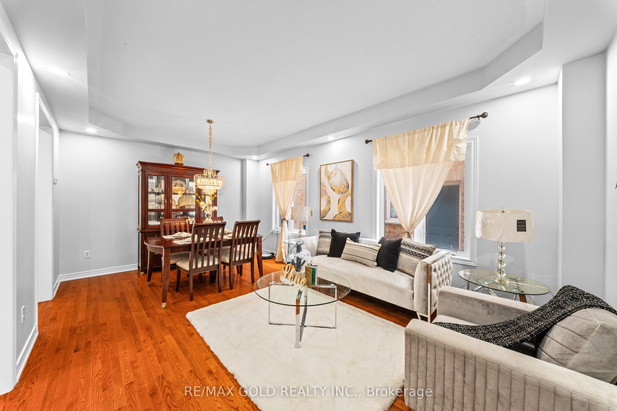 14 Dovehaven Crescent Property Photo 6