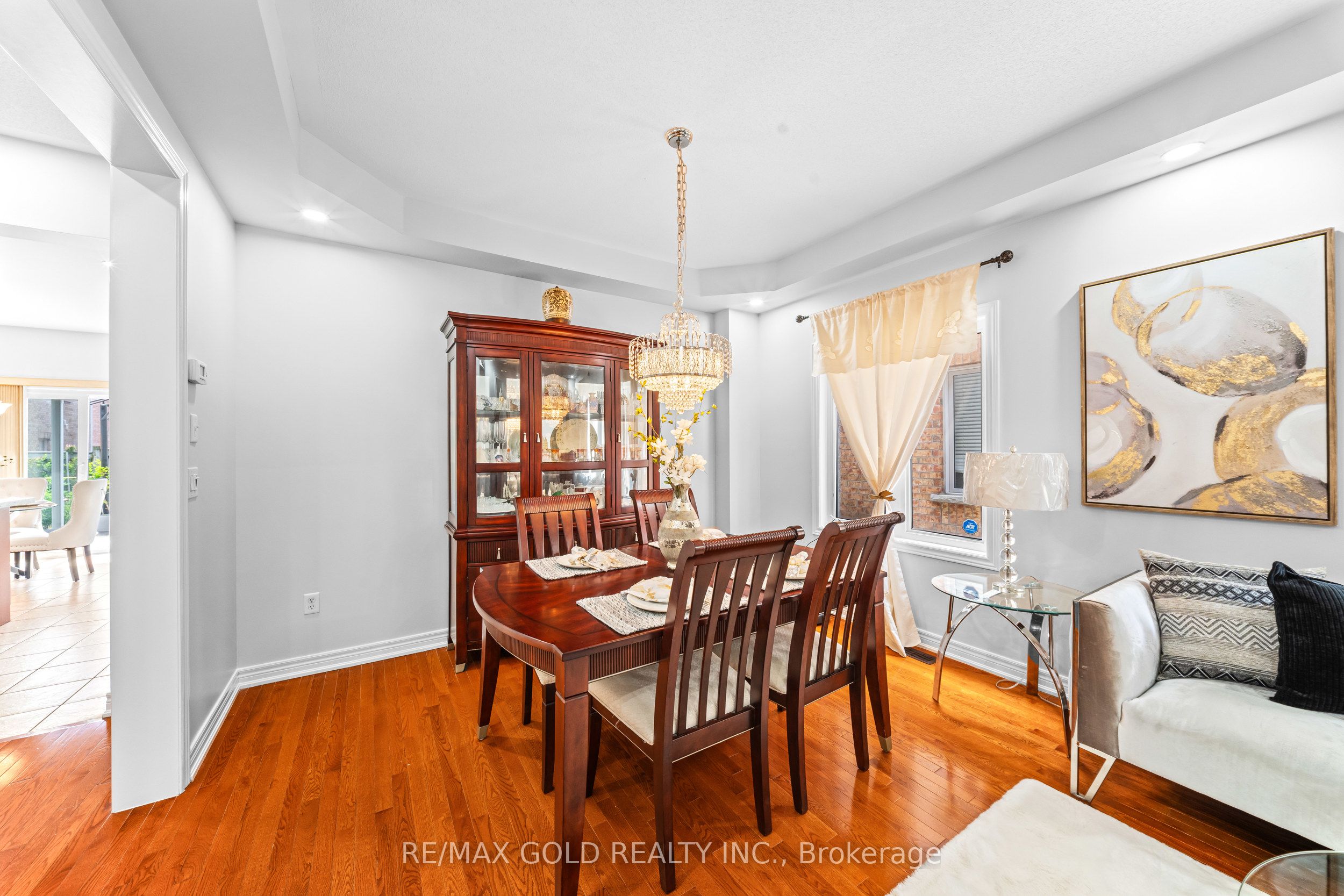14 Dovehaven Crescent Property Photo 9