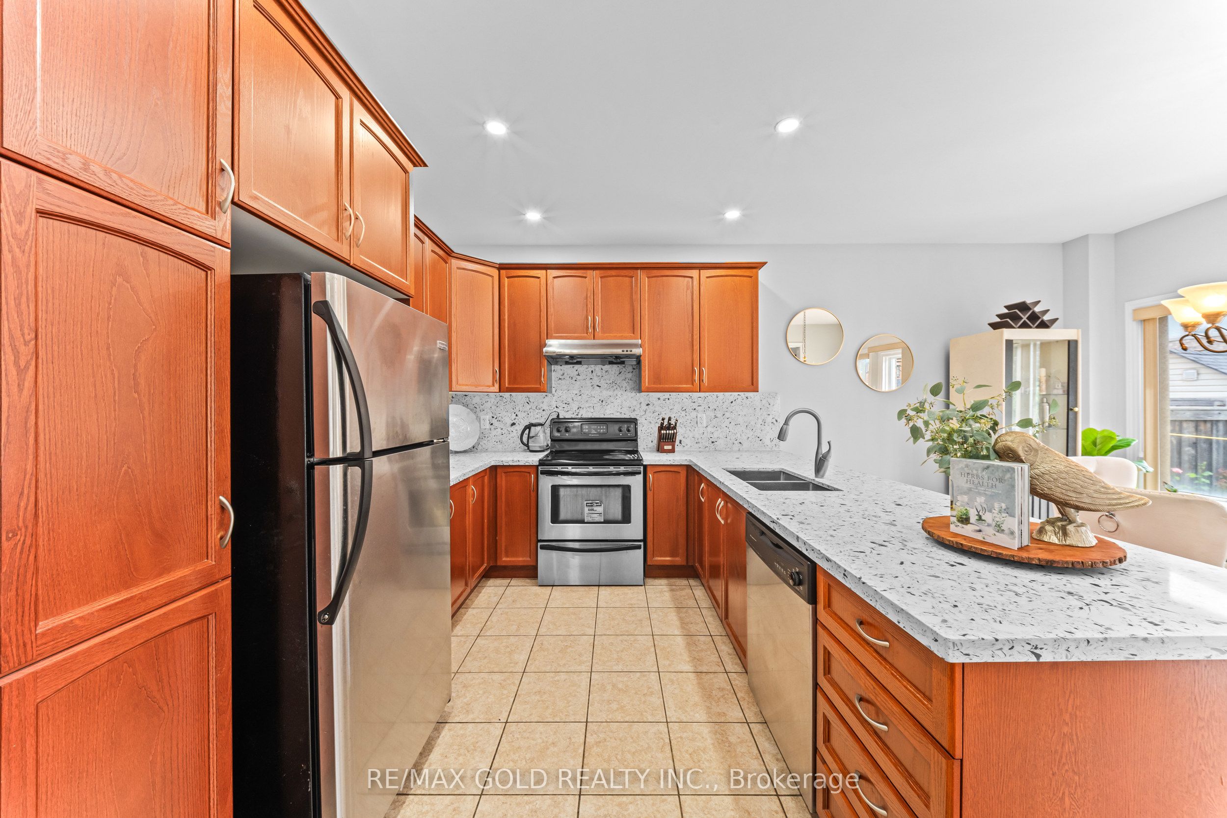 14 Dovehaven Crescent Property Photo 12