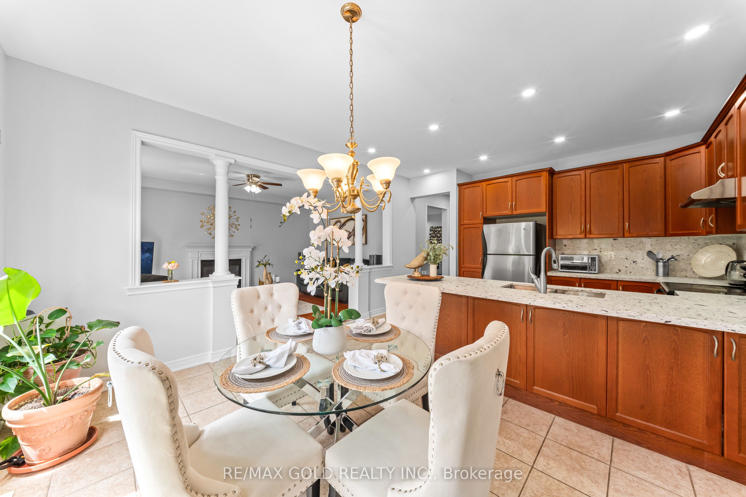 14 Dovehaven Crescent Property Photo 16