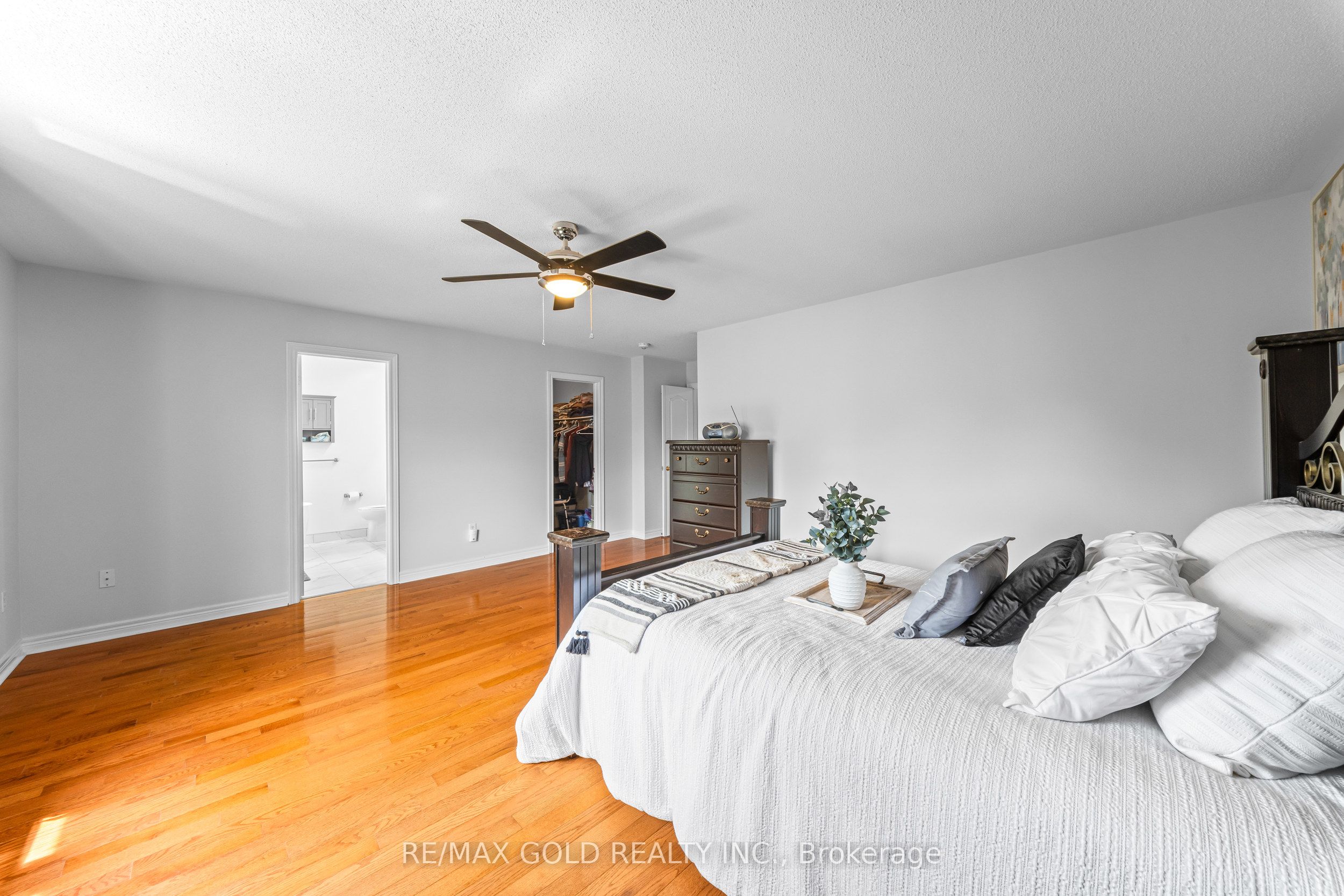14 Dovehaven Crescent Property Photo 27