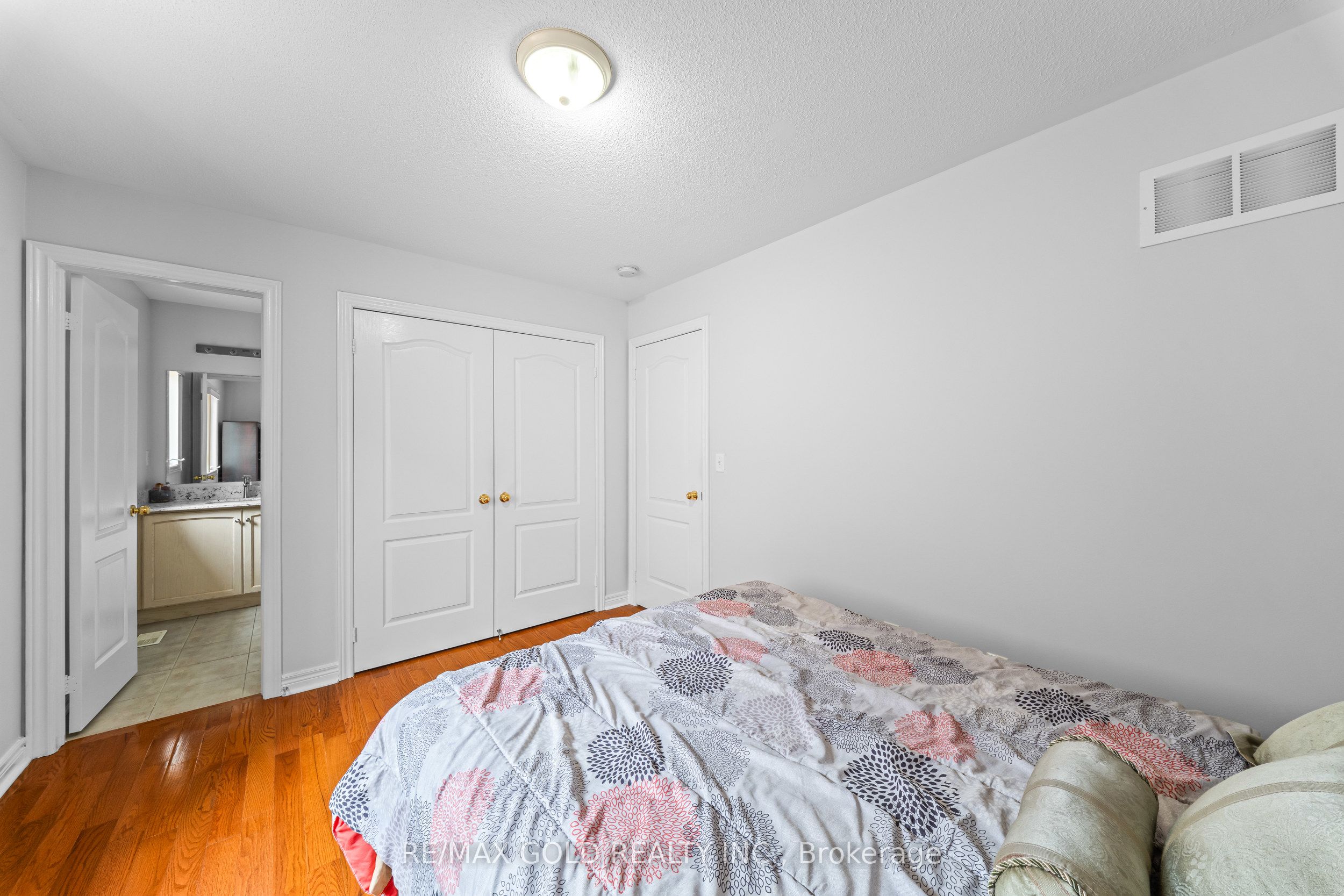 14 Dovehaven Crescent Property Photo 32