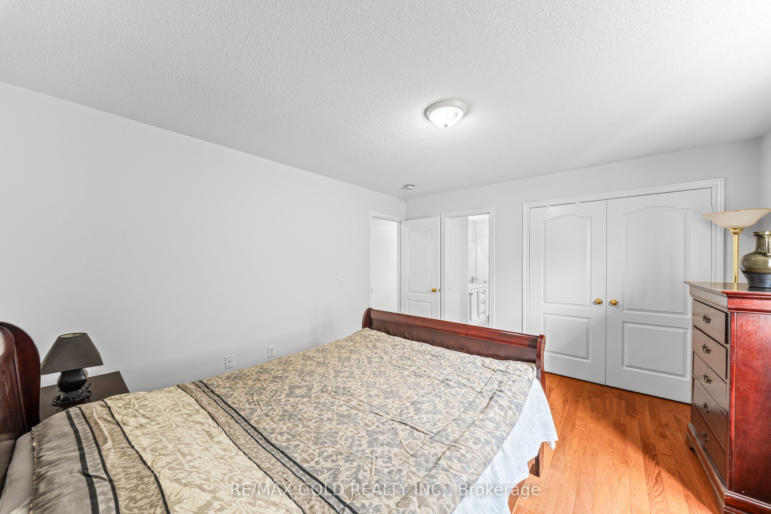 14 Dovehaven Crescent Property Photo 35