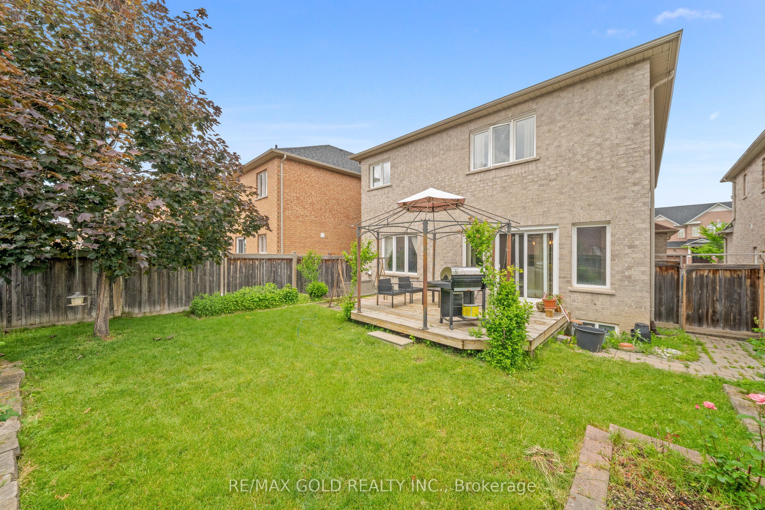 14 Dovehaven Crescent Property Photo 49