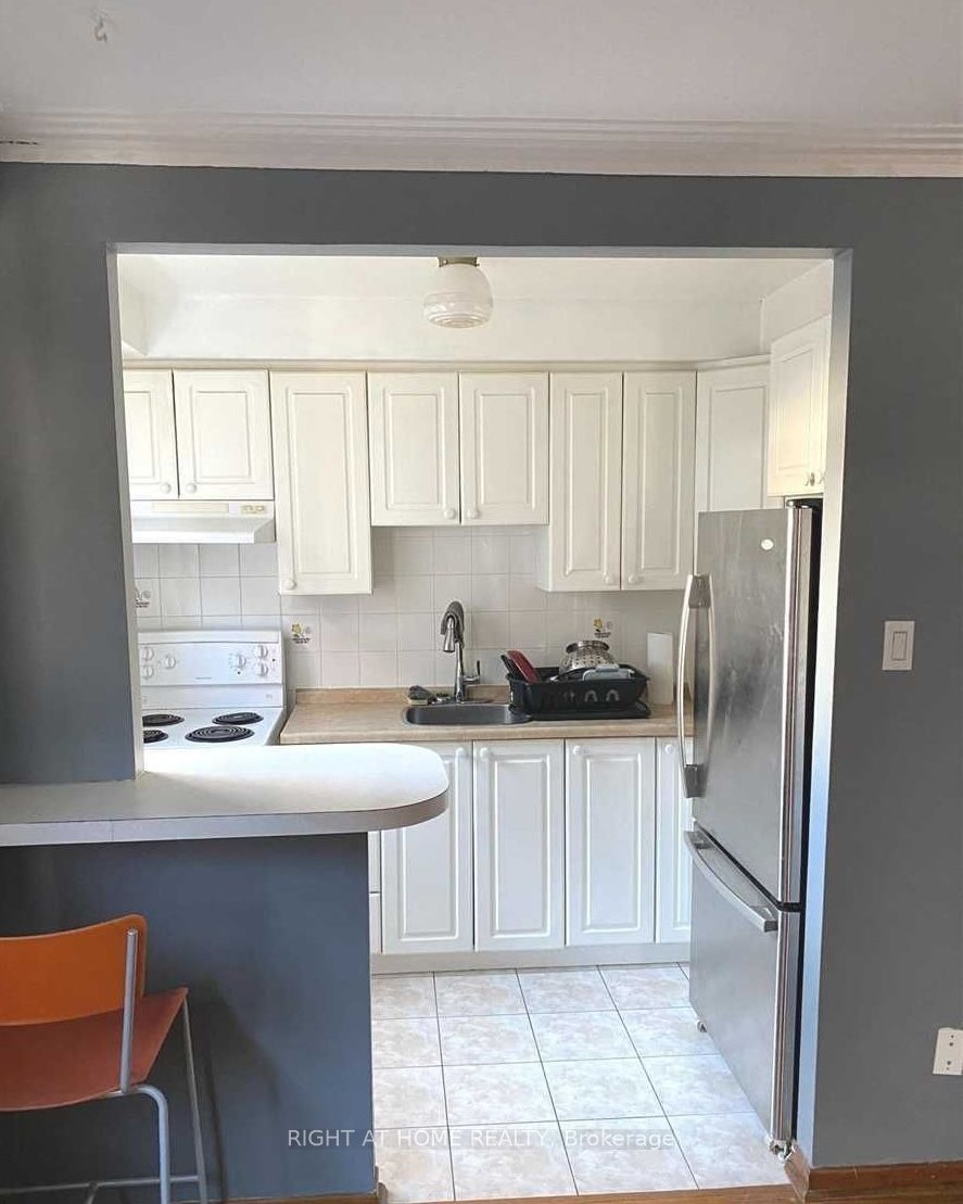 115 Eighth Street 4 Property Photo 2