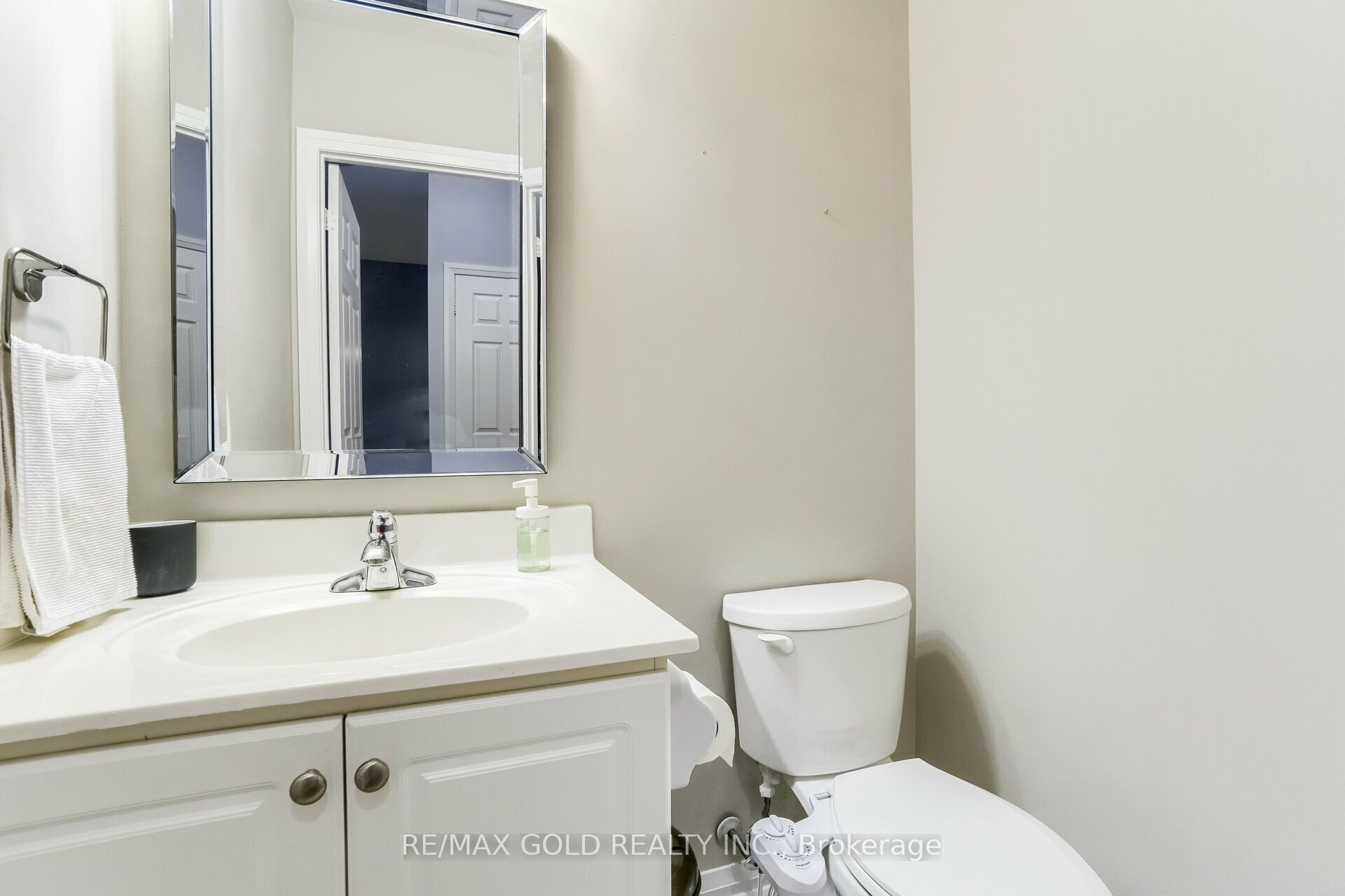 220 Forum Drive 102 Property Photo 15