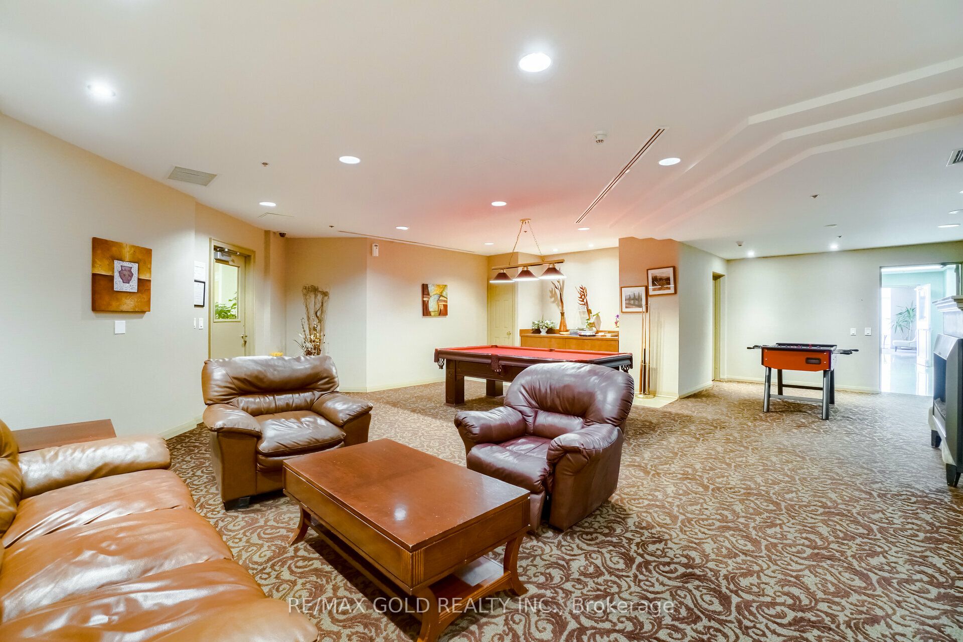 220 Forum Drive 102 Property Photo 27