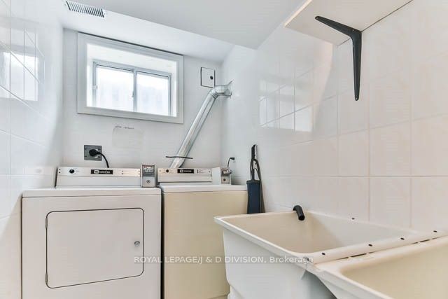 482 Concord Avenue Basement Property Photo 6