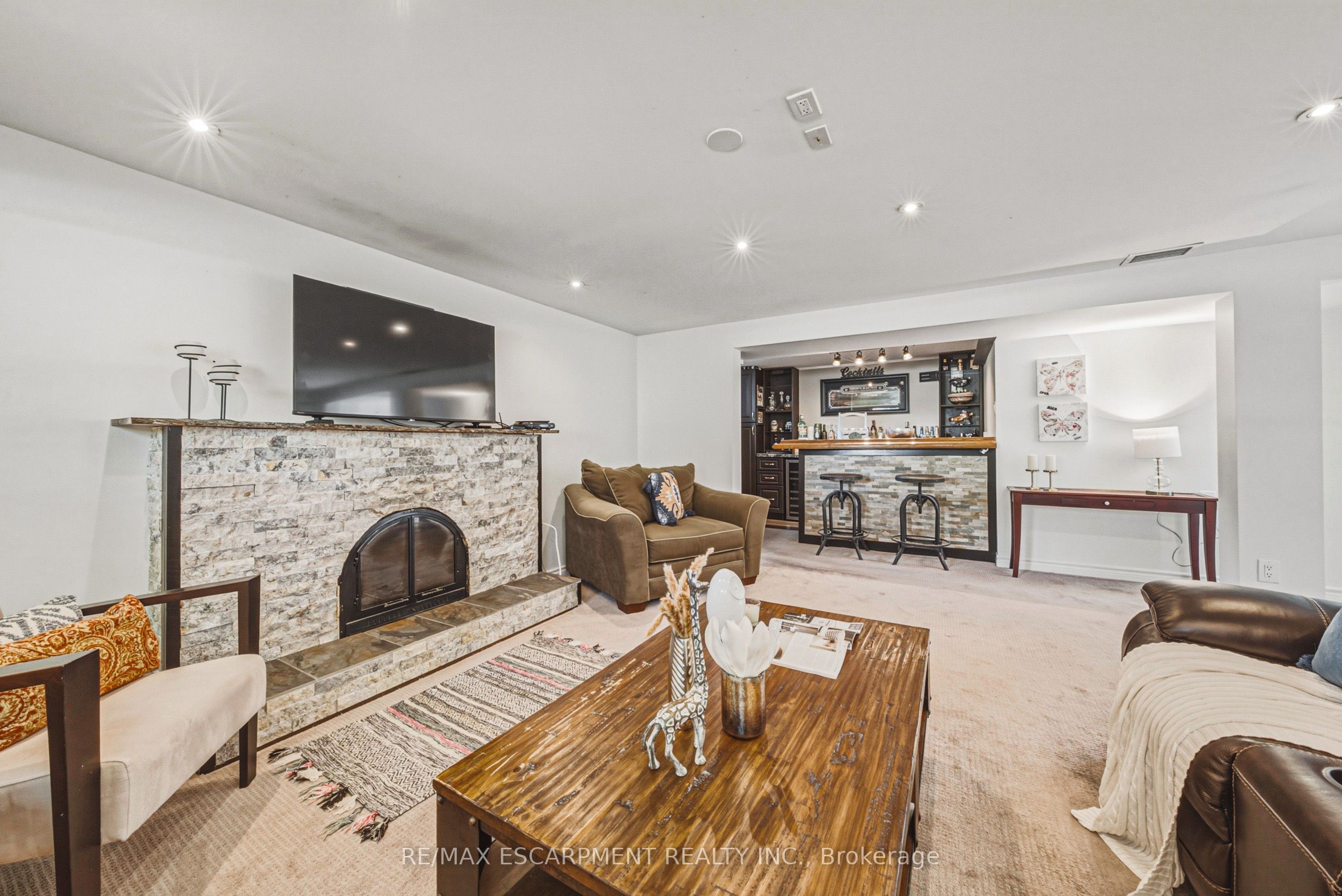 742 Francis Road Property Photo 22