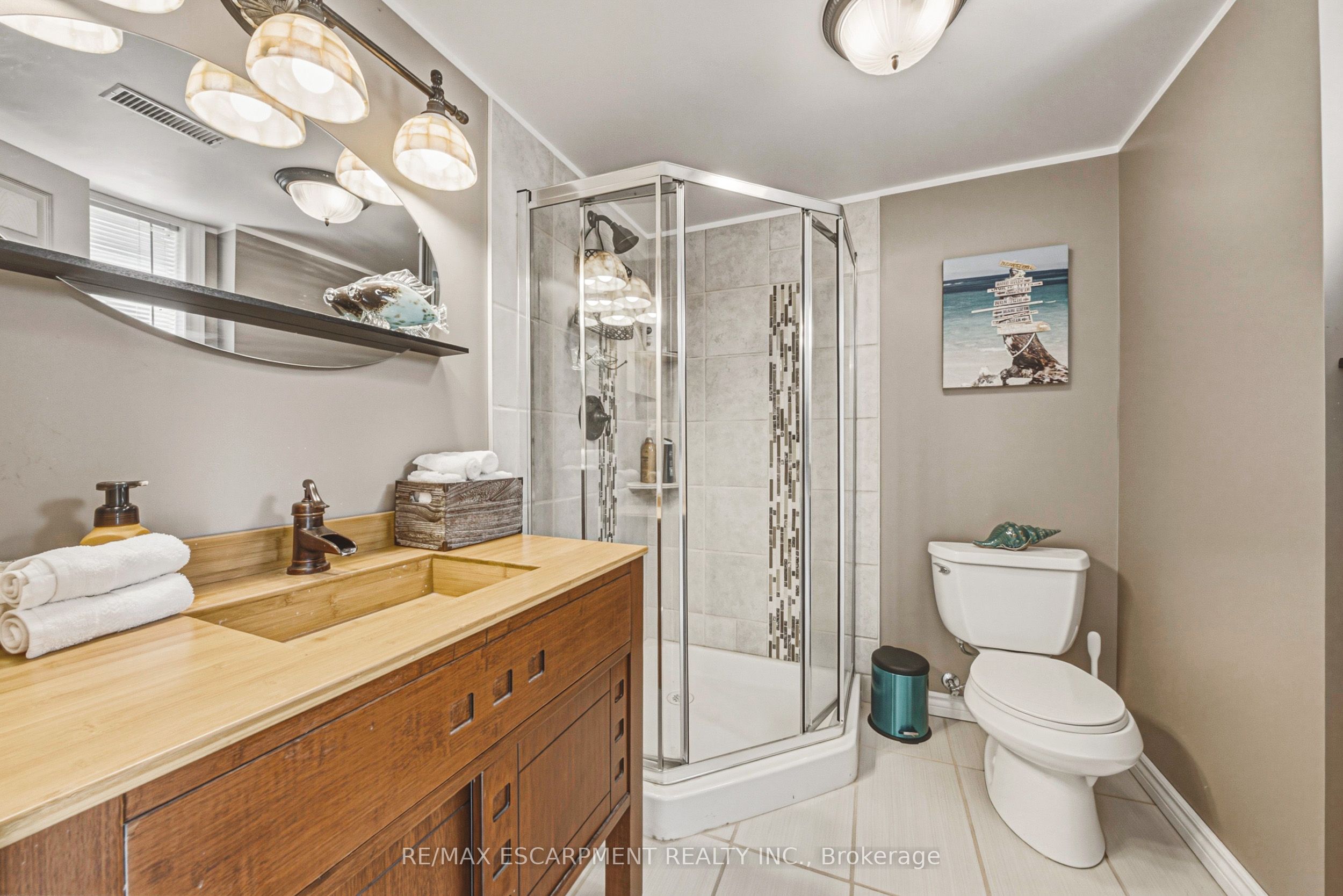 742 Francis Road Property Photo 25