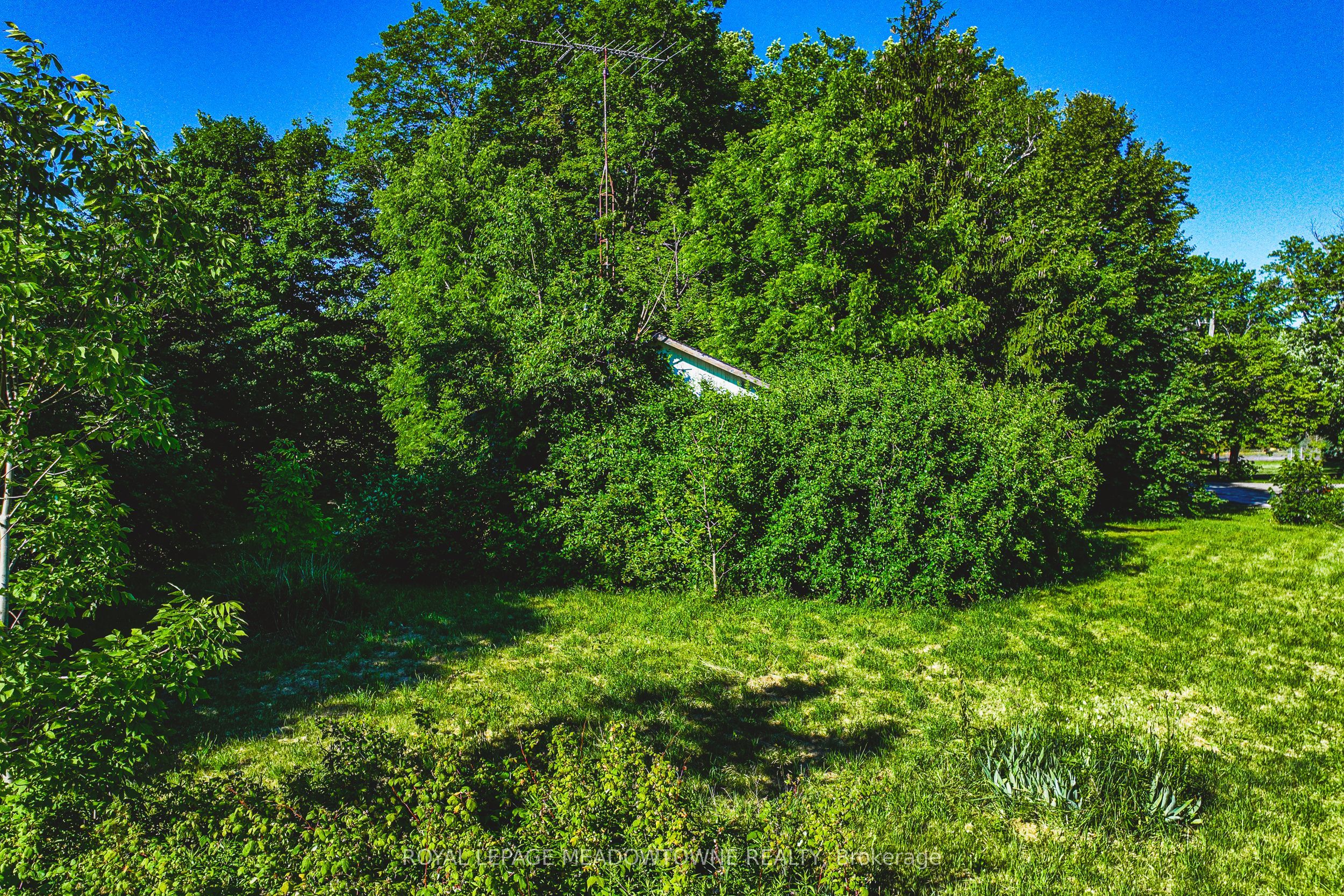 8220 10 Side Road Property Photo 10