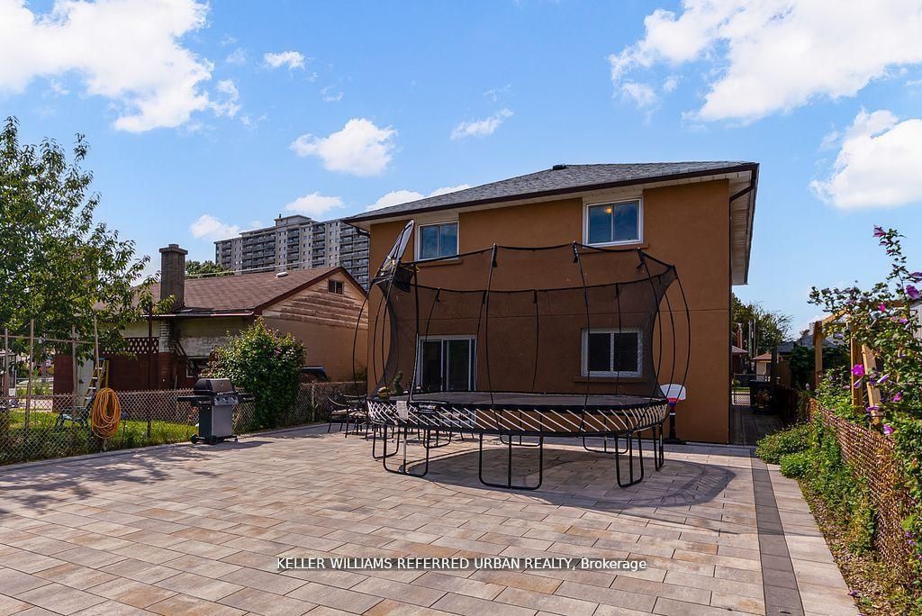 55 Tedder Street Property Photo 37