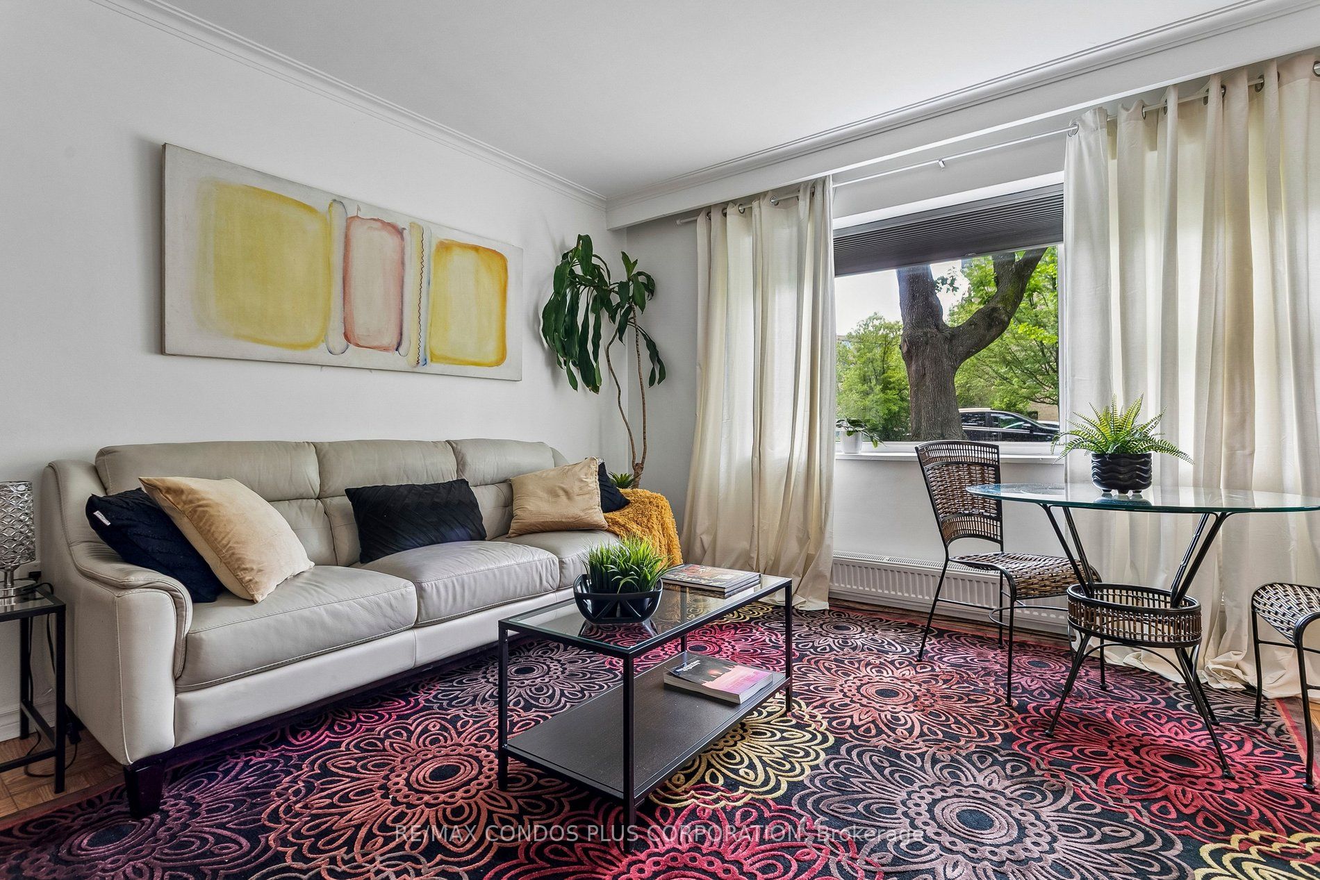 185 Stephen Drive 101 Property Photo 7