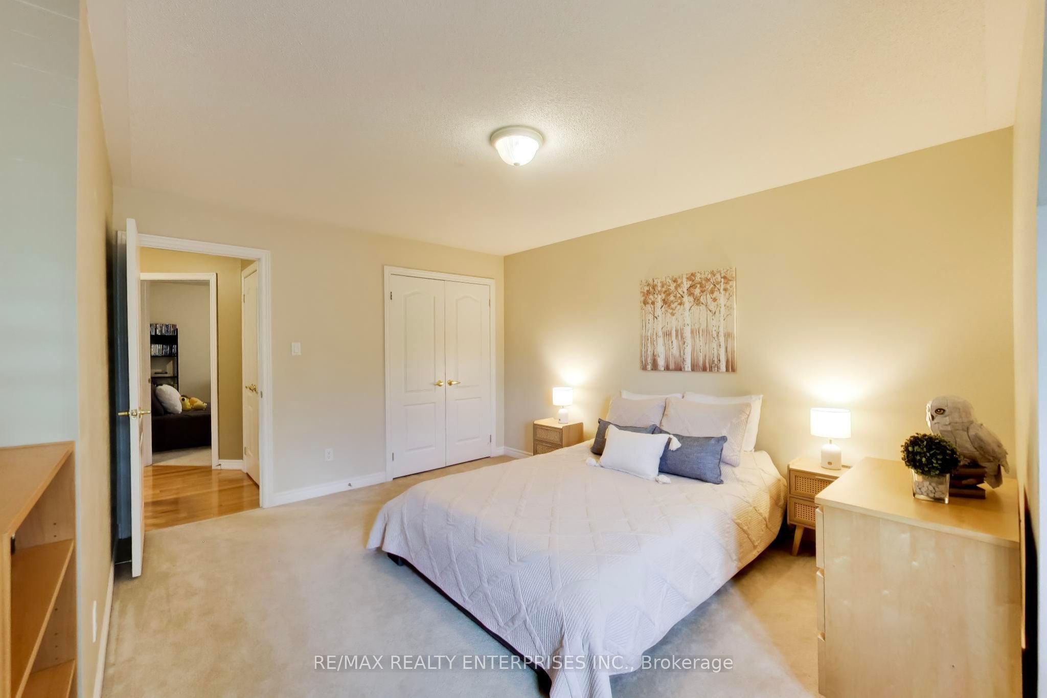 1613 Northmount Avenue Property Photo 27
