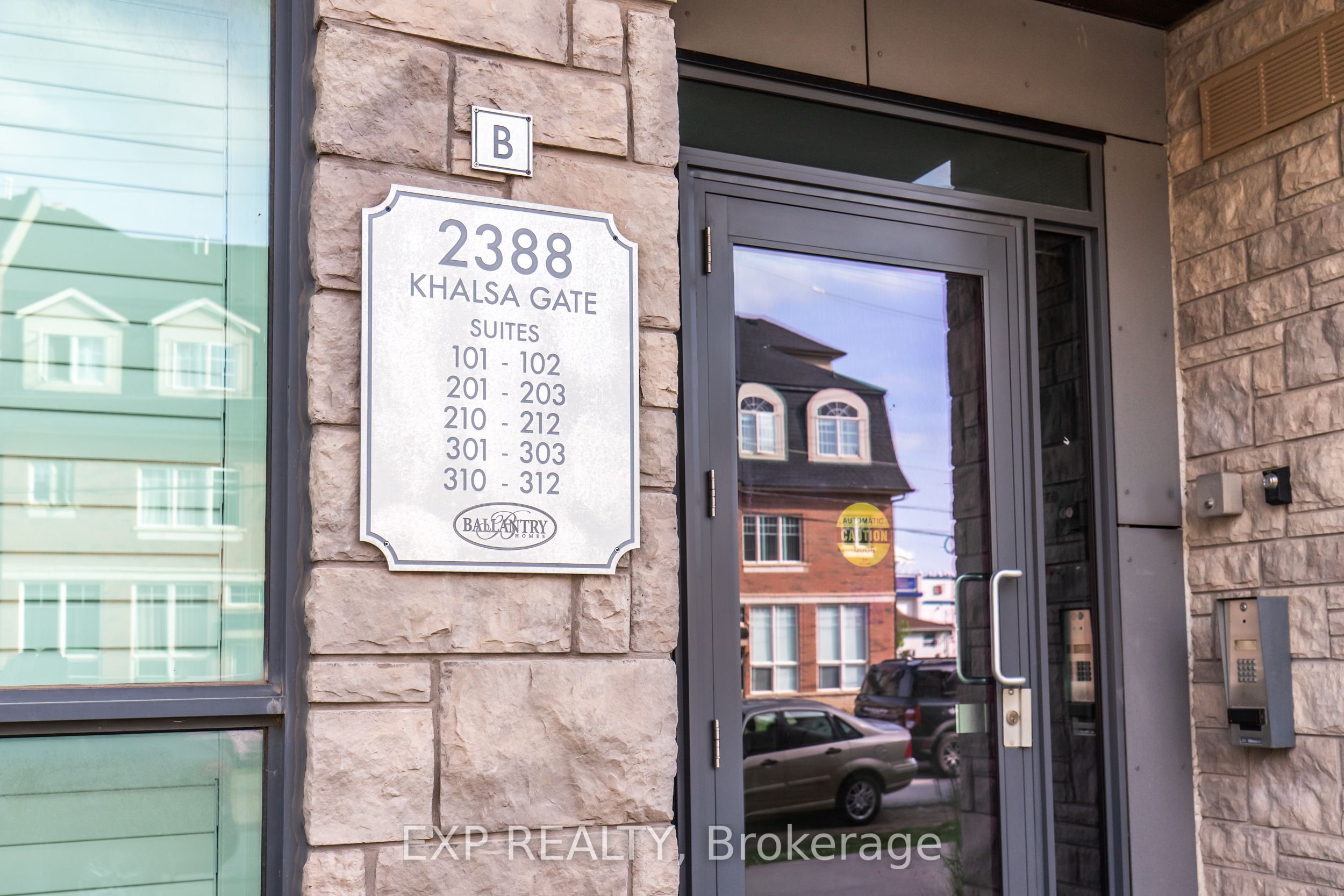 2388 Khalsa Gate 212 Property Photo 4
