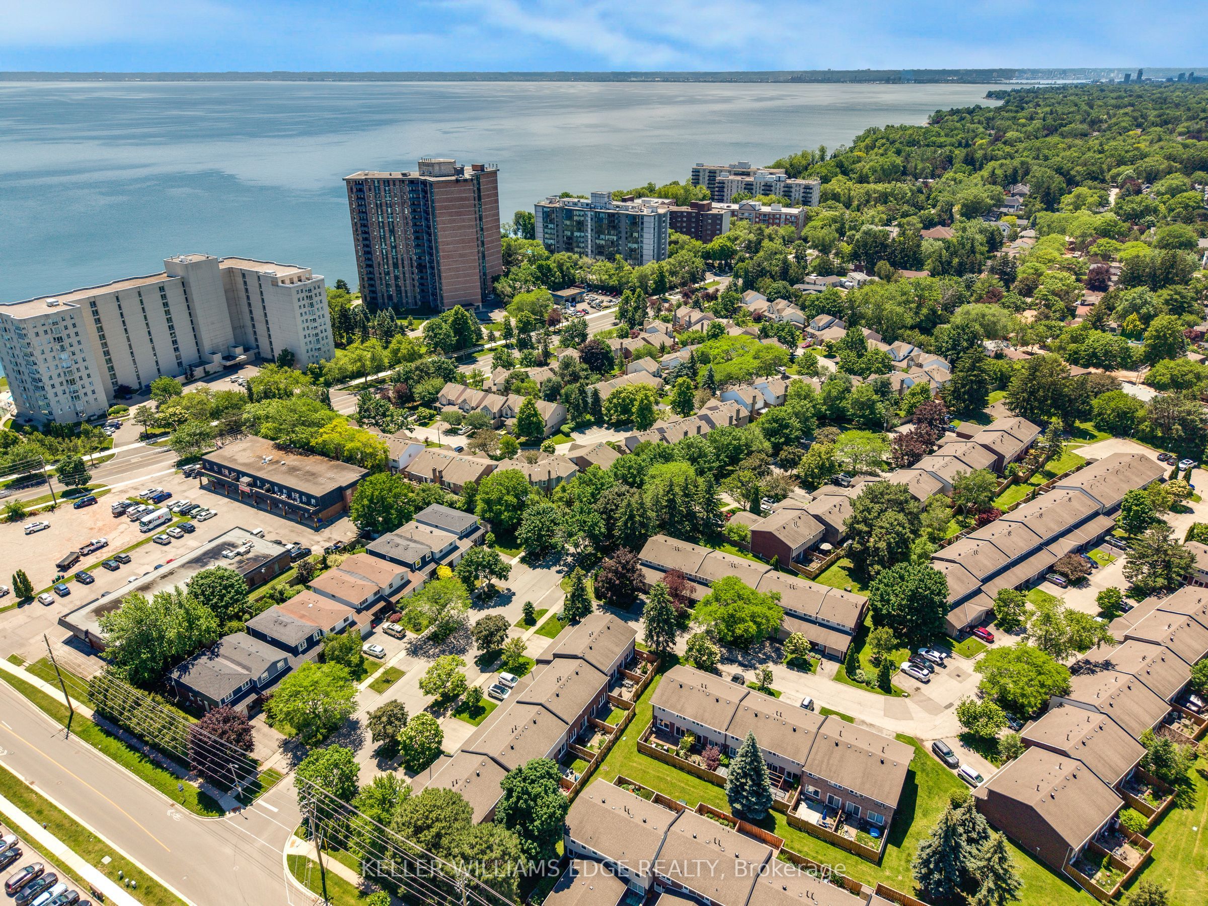 5275 Banting Court Property Photo 42