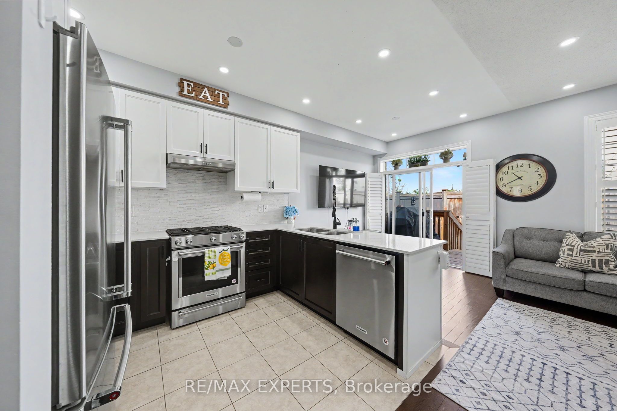 8 Morra Avenue Property Photo 6