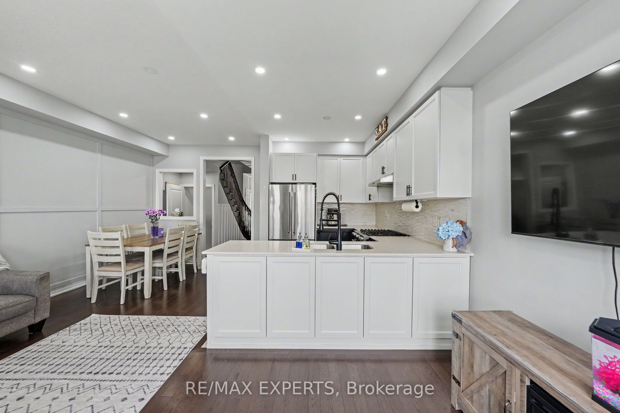 8 Morra Avenue Property Photo 7