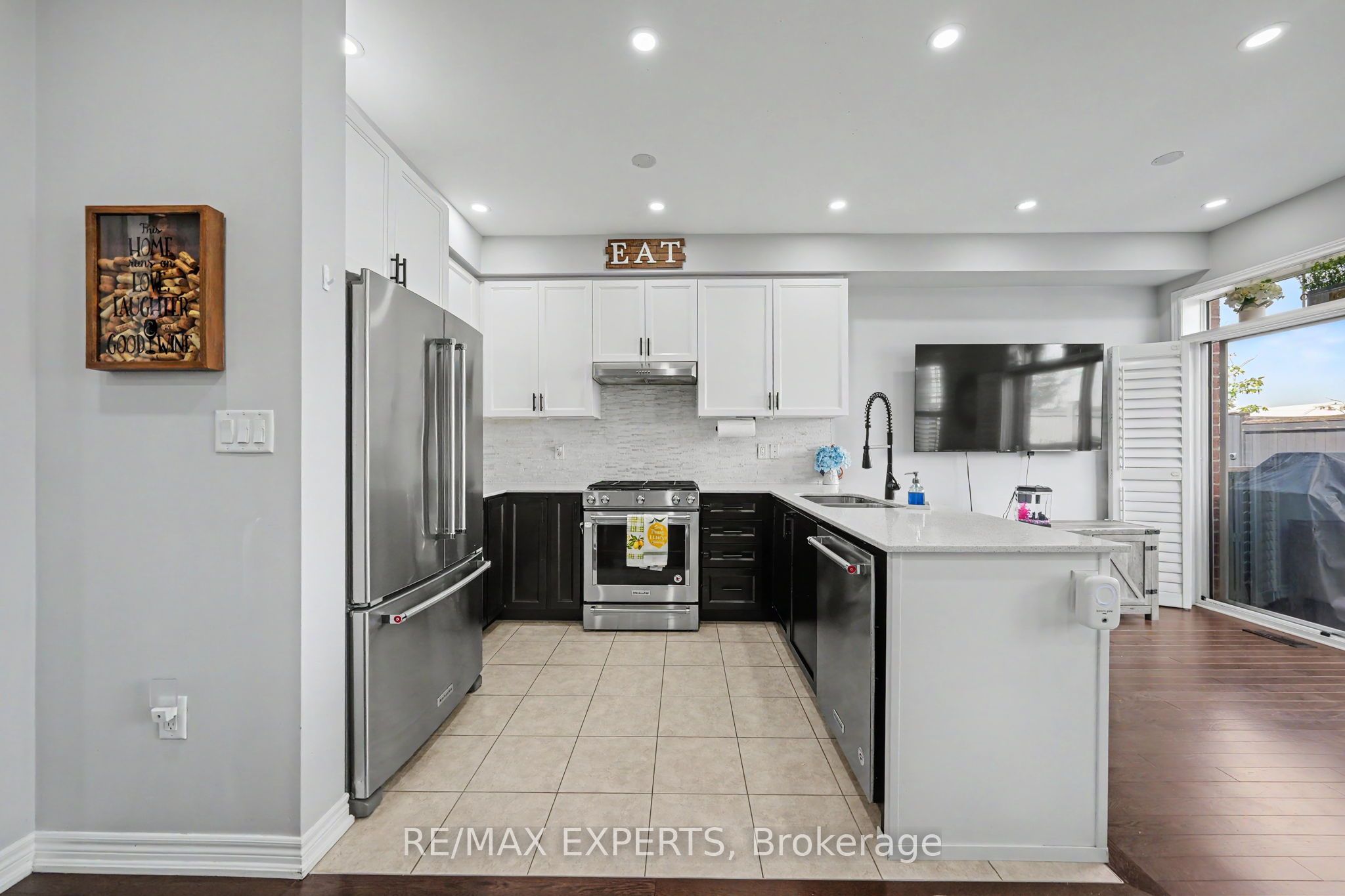 8 Morra Avenue Property Photo 10