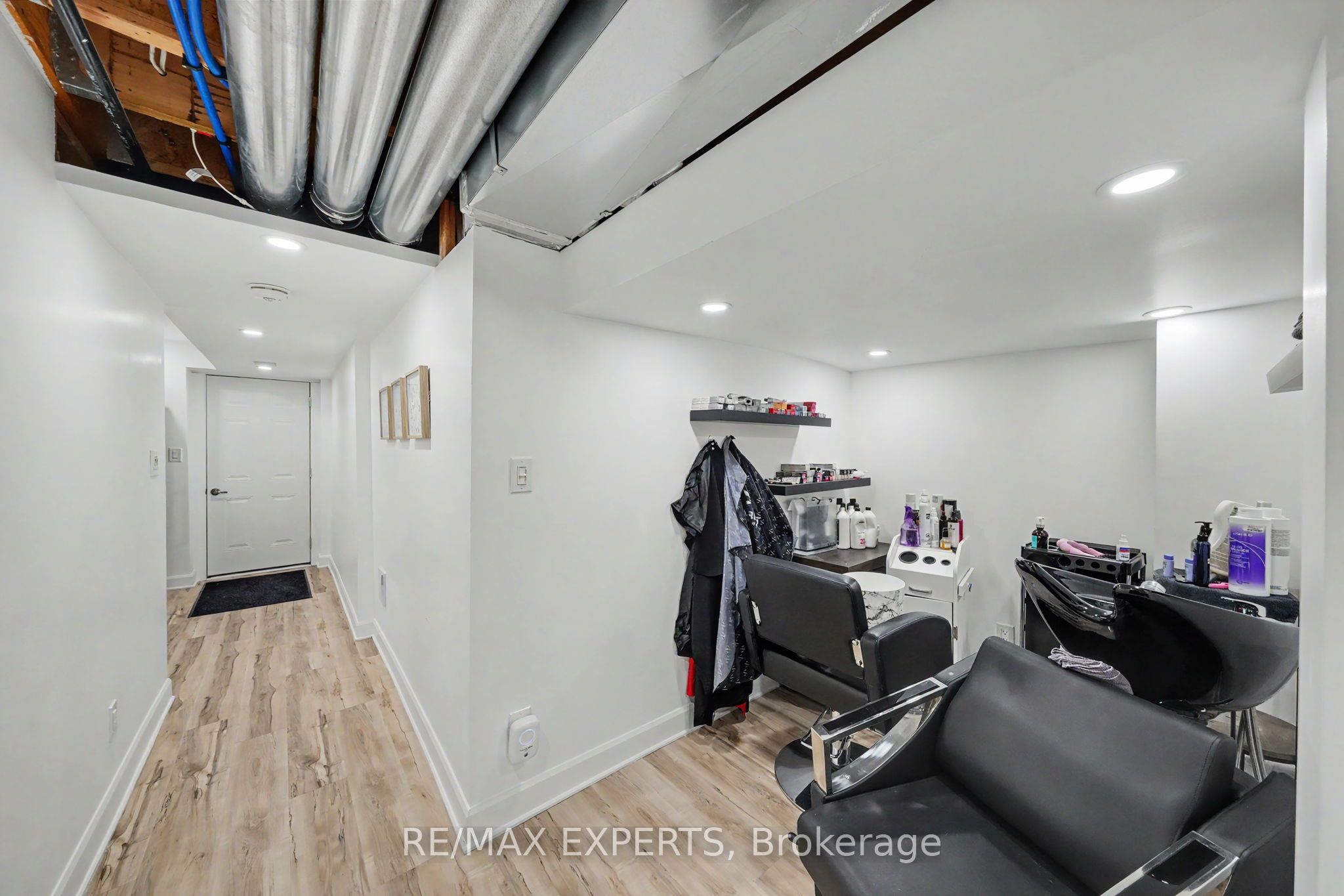 8 Morra Avenue Property Photo 38