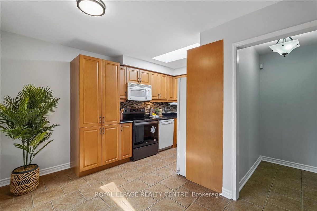 116 Chipmunk Crescent Property Photo 11