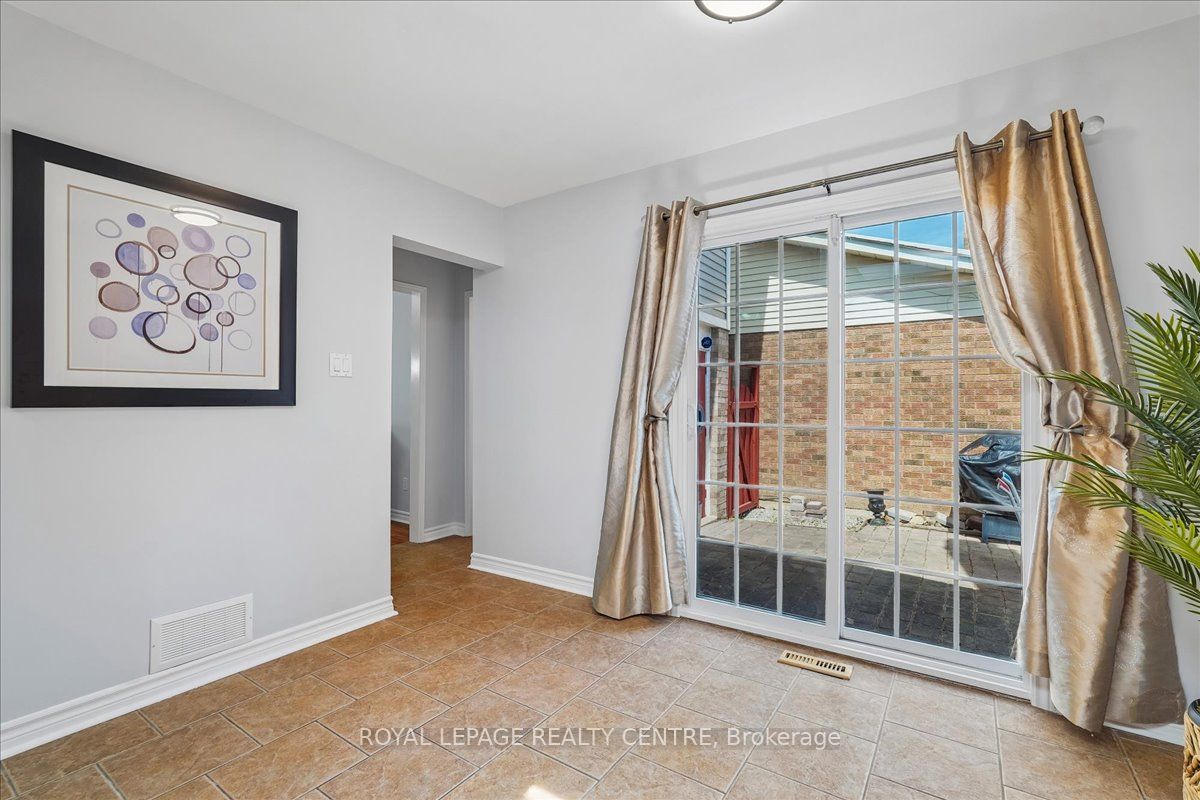 116 Chipmunk Crescent Property Photo 15