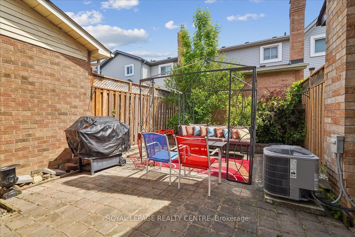 116 Chipmunk Crescent Property Photo 32