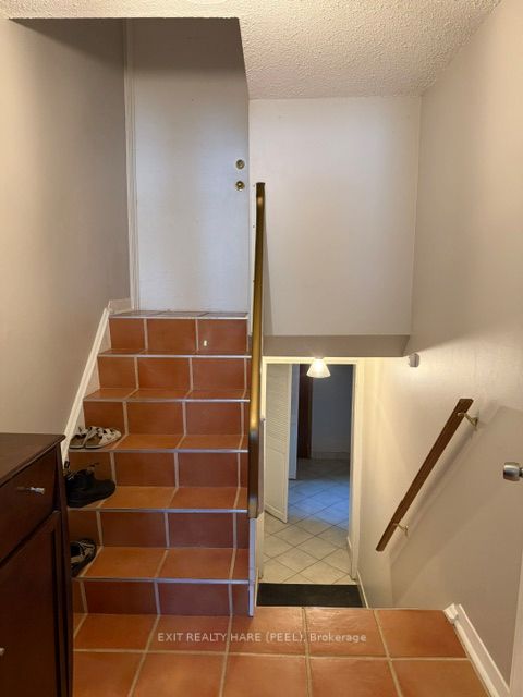 91 Burbank Crescent Property Photo 25