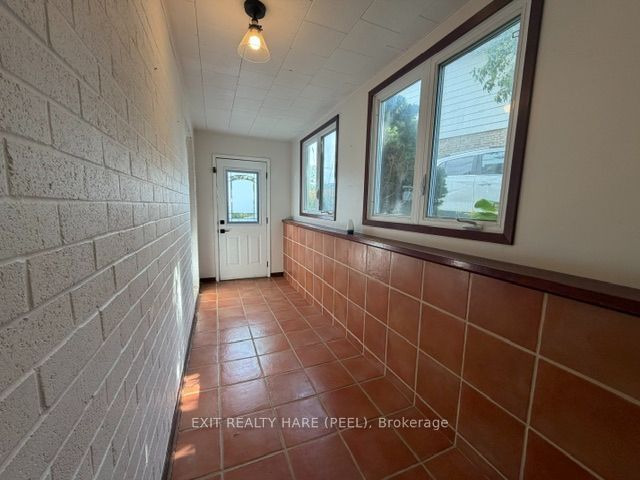 91 Burbank Crescent Property Photo 27