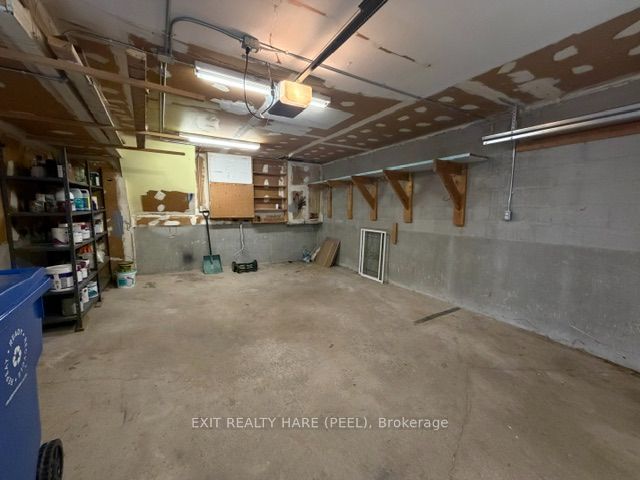 91 Burbank Crescent Property Photo 45