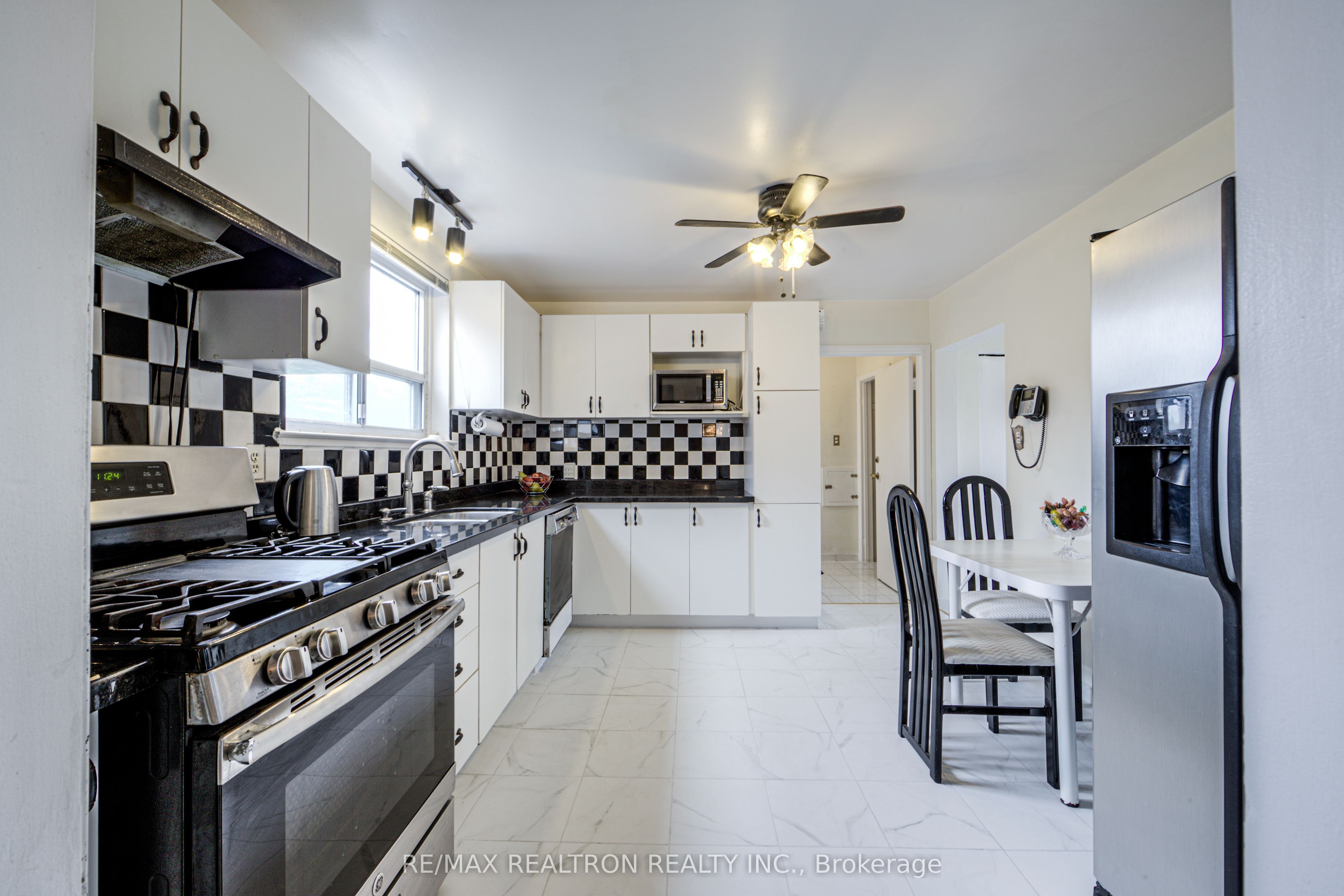 62 Hullmar Drive Property Photo 19