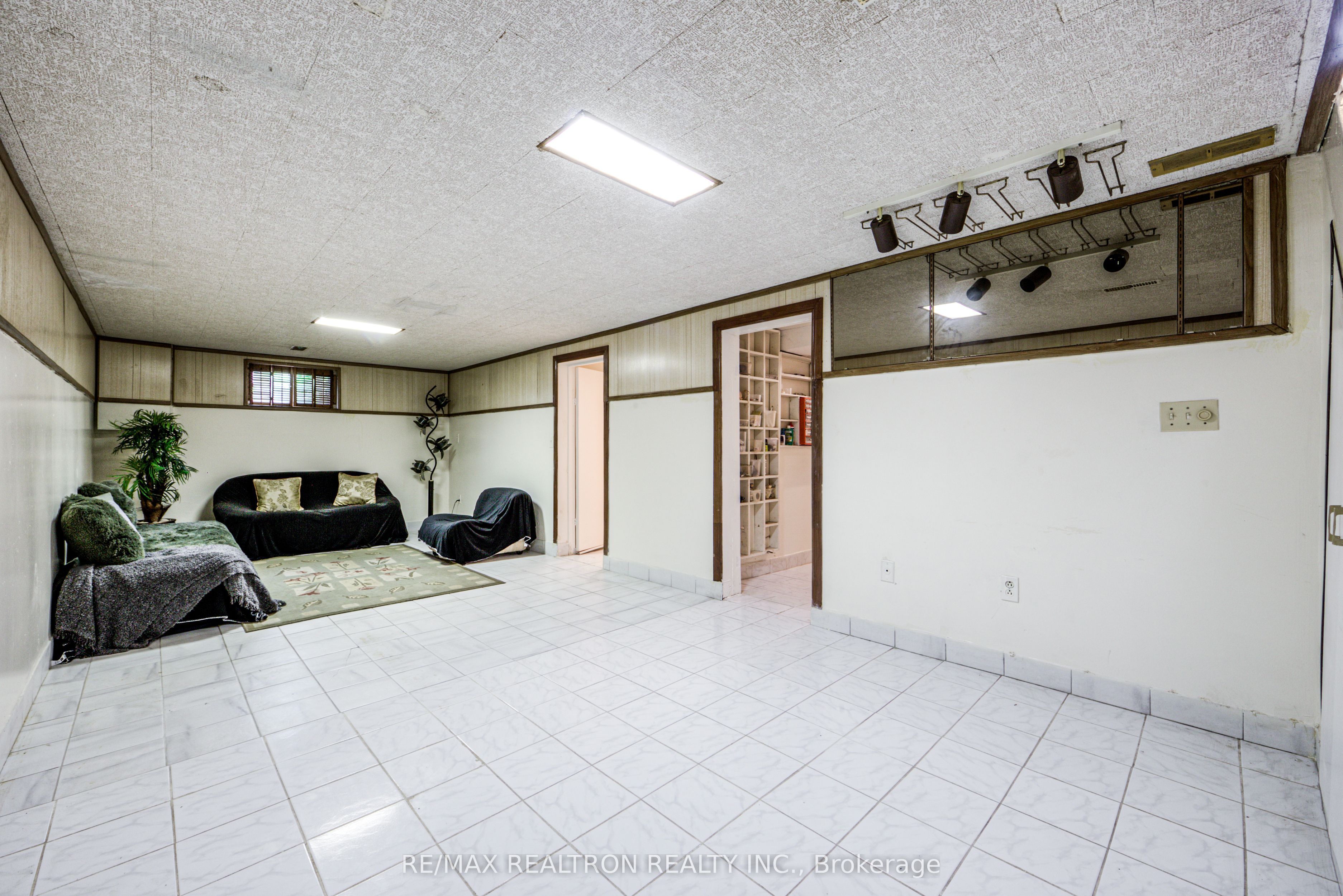 62 Hullmar Drive Property Photo 35