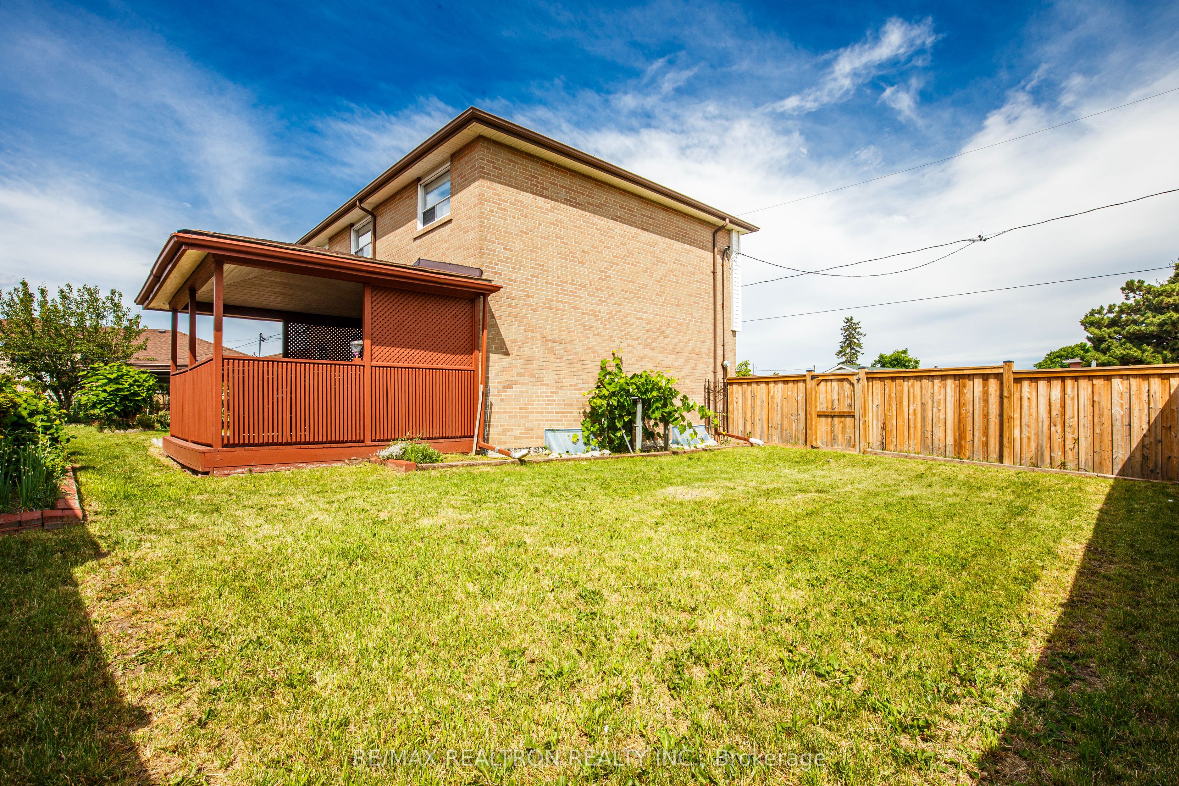 62 Hullmar Drive Property Photo 48