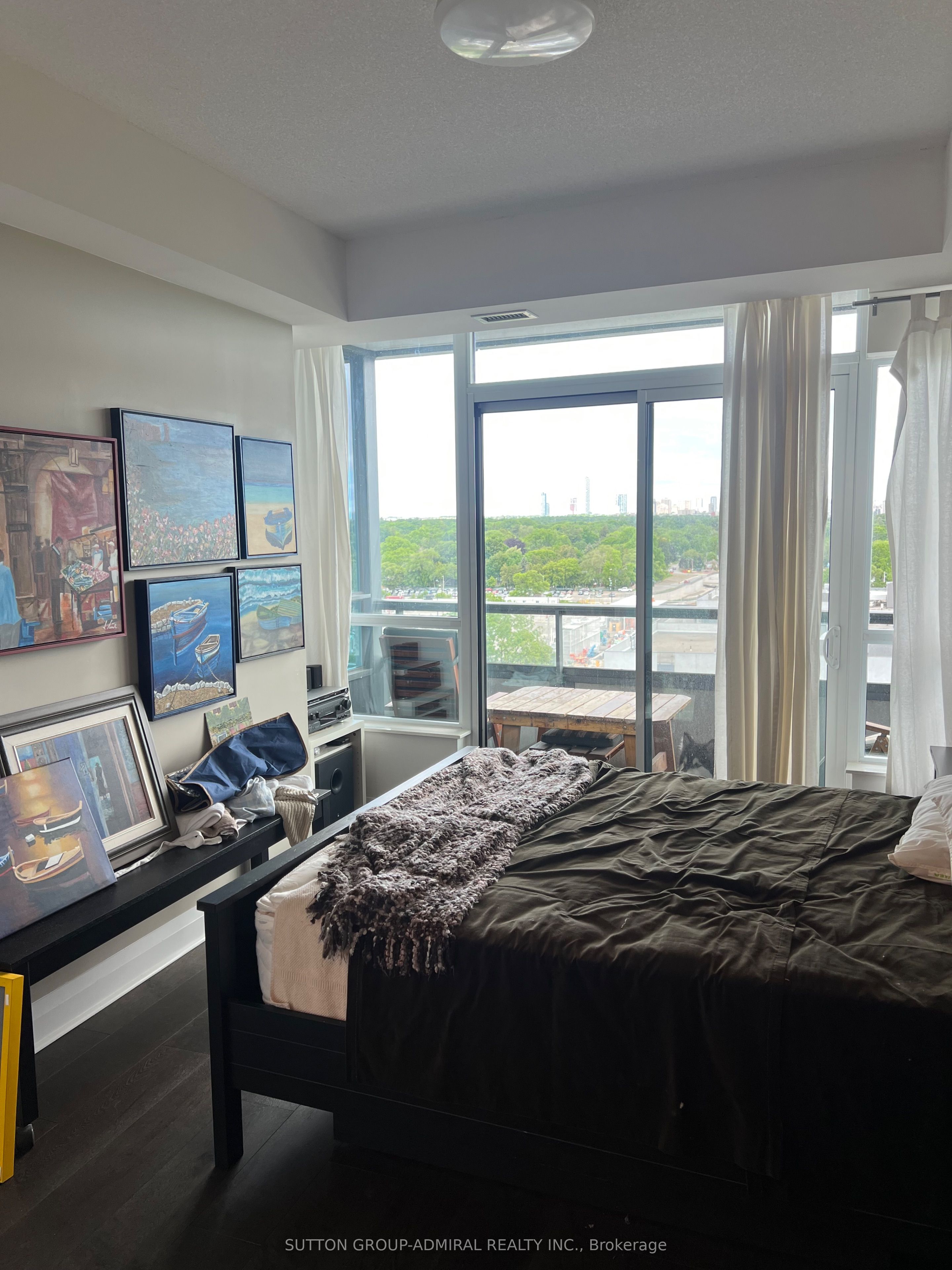 1 Hurontario Street 1108 Property Photo 29