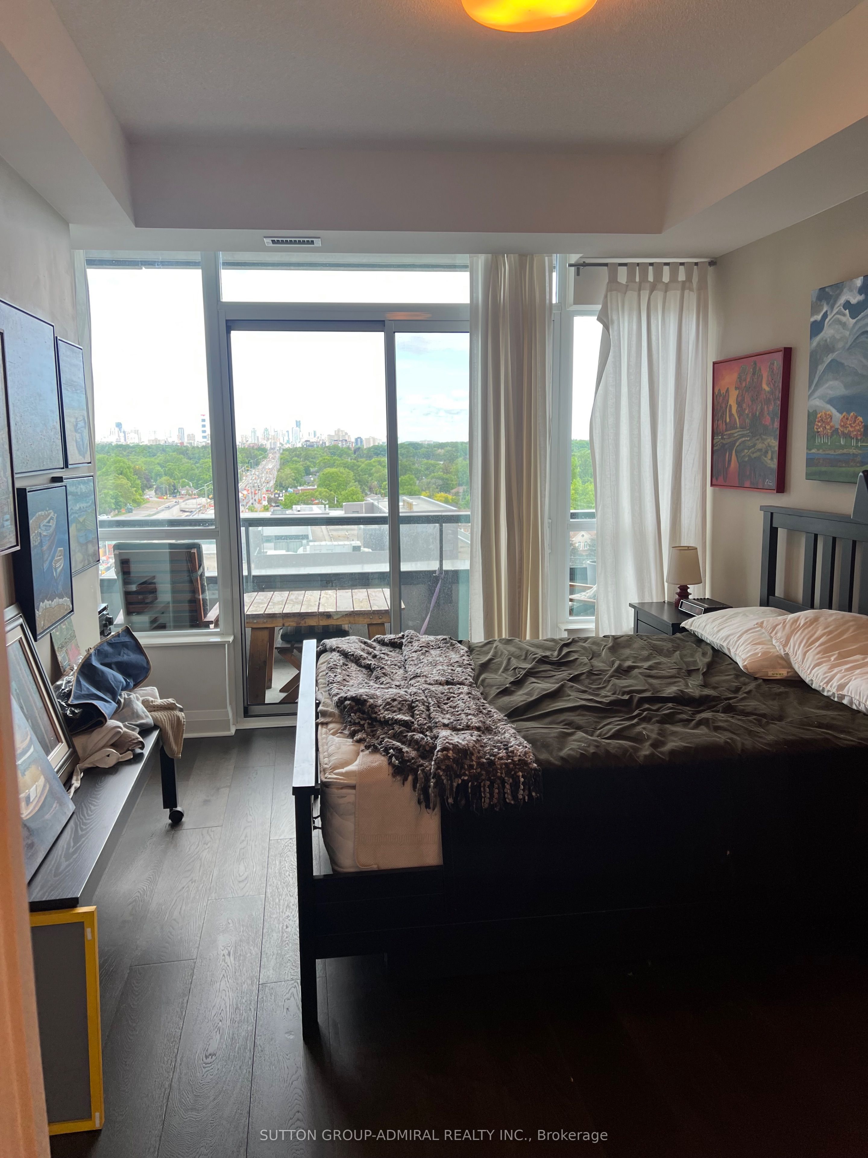 1 Hurontario Street 1108 Property Photo 30