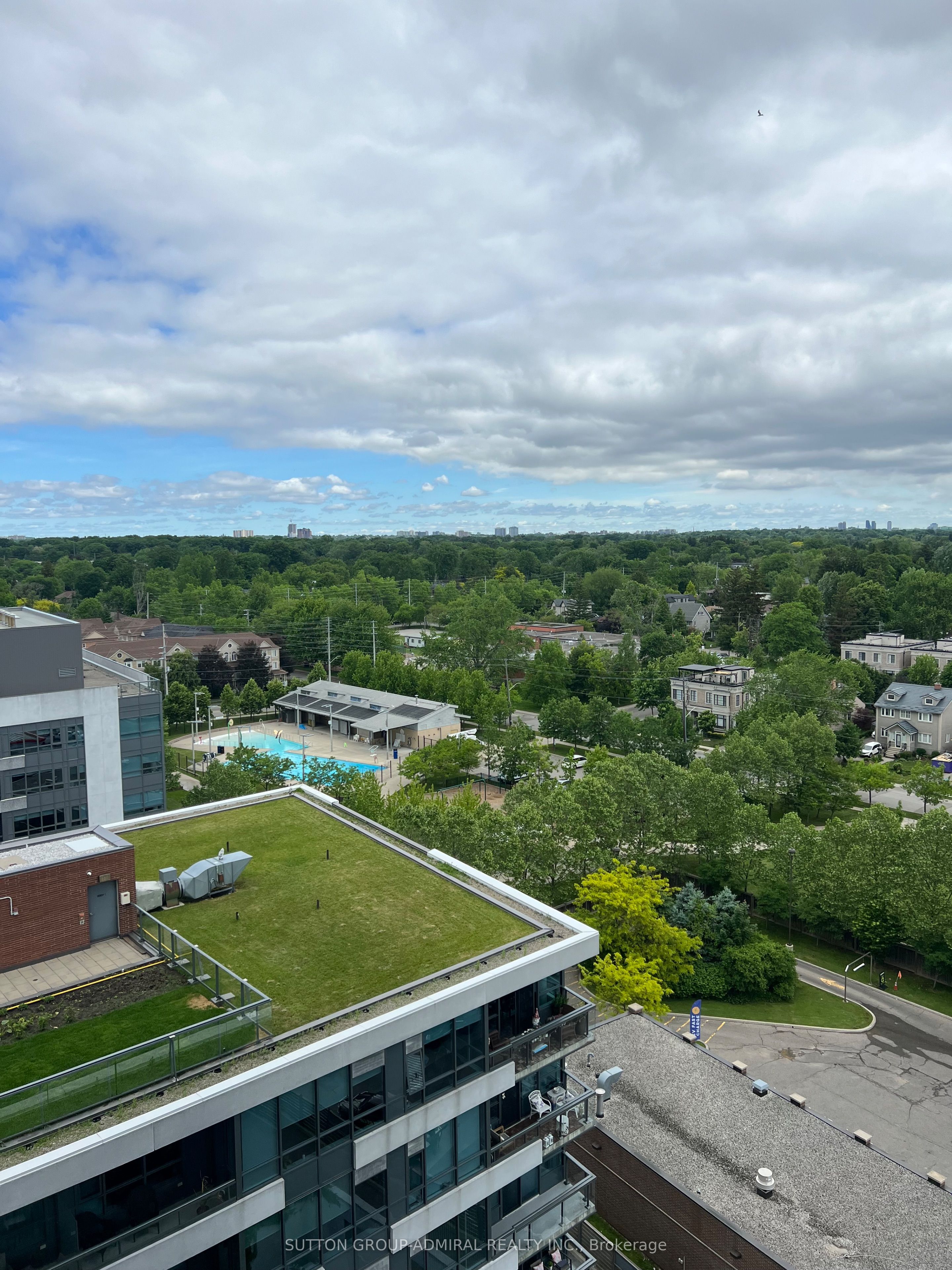 1 Hurontario Street 1108 Property Photo 40