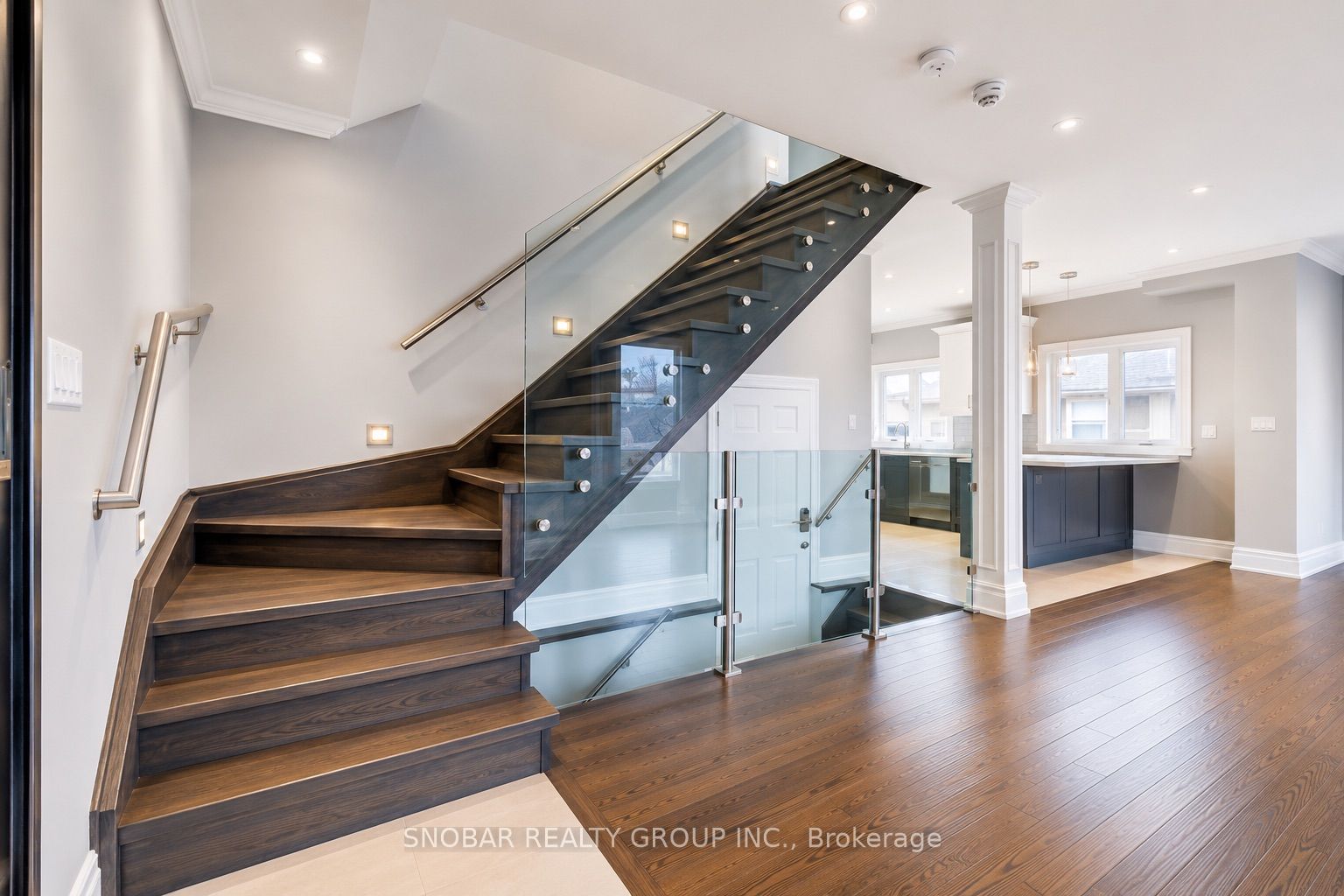 1 Aura Lea Boulevard Property Photo 3