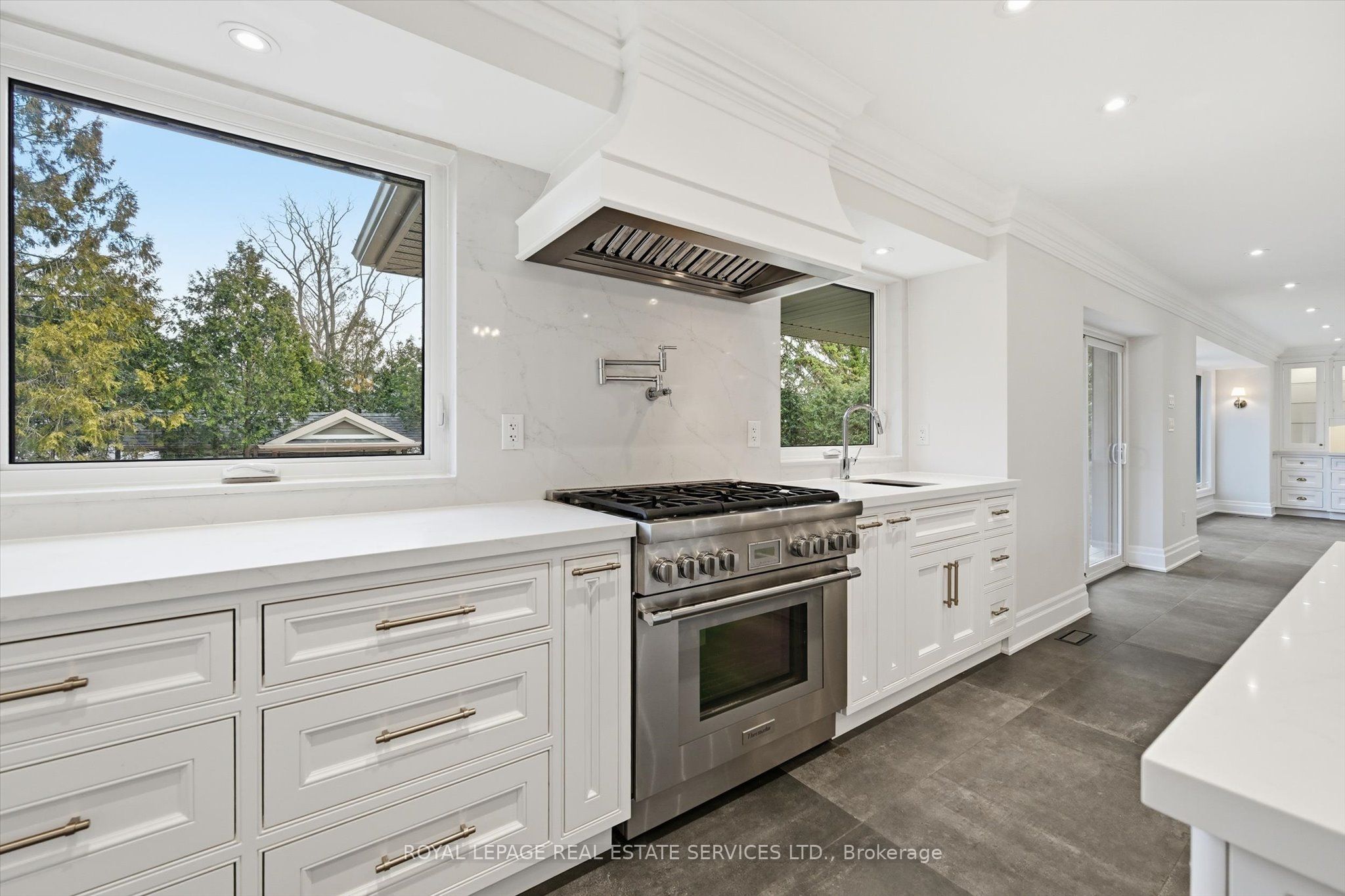 1601 Venetia Drive Property Photo 13