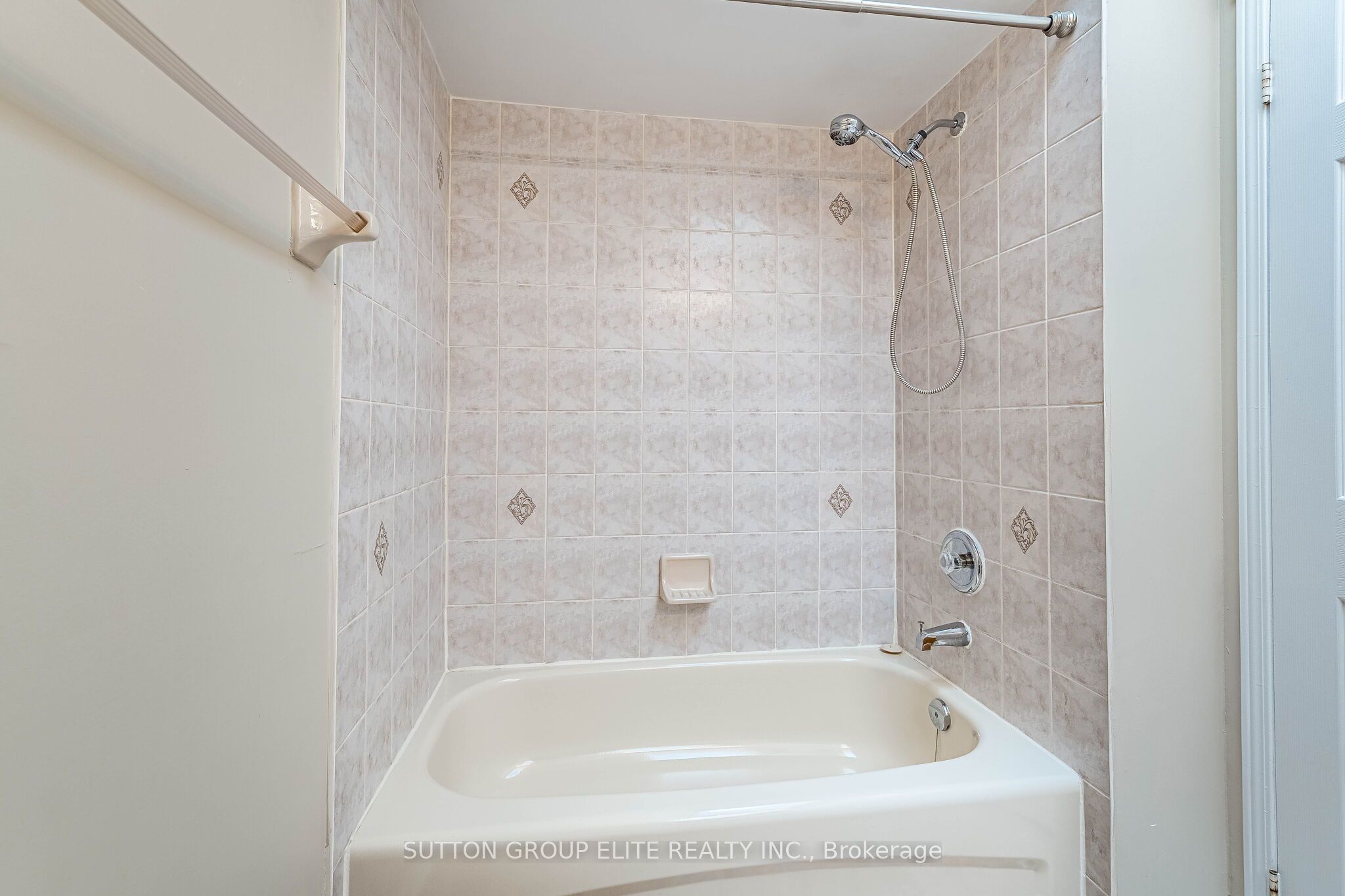 69 Legend Lane Property Photo 35