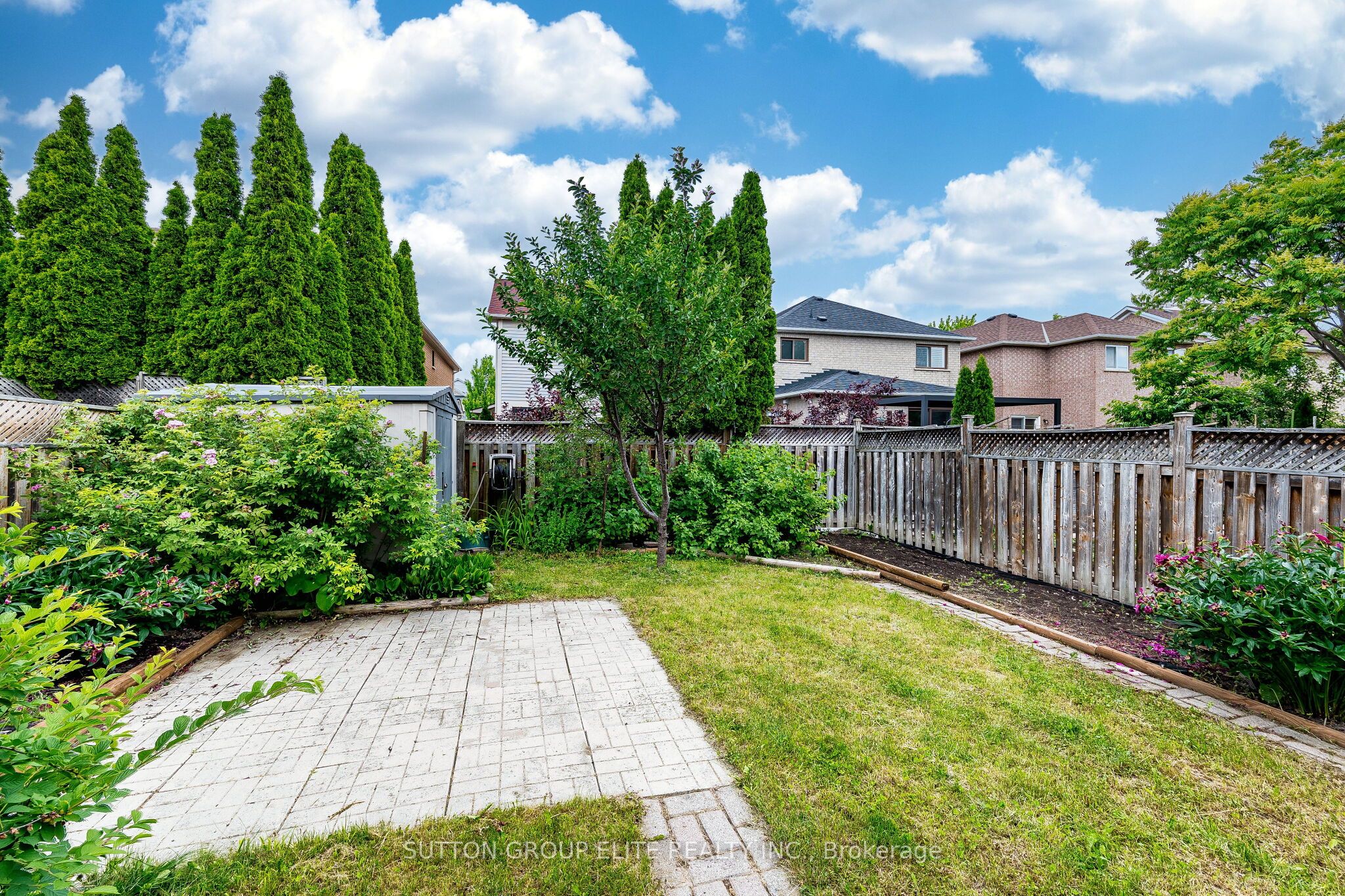69 Legend Lane Property Photo 44